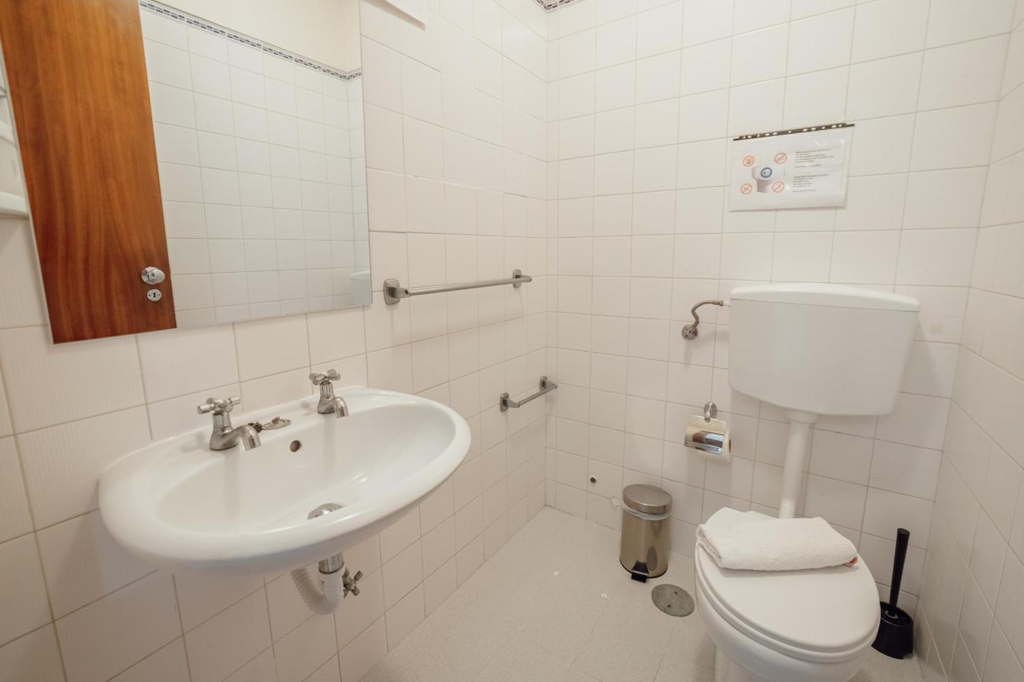 Espinho Modern 3 Bedroom By Vacationy Apartment *