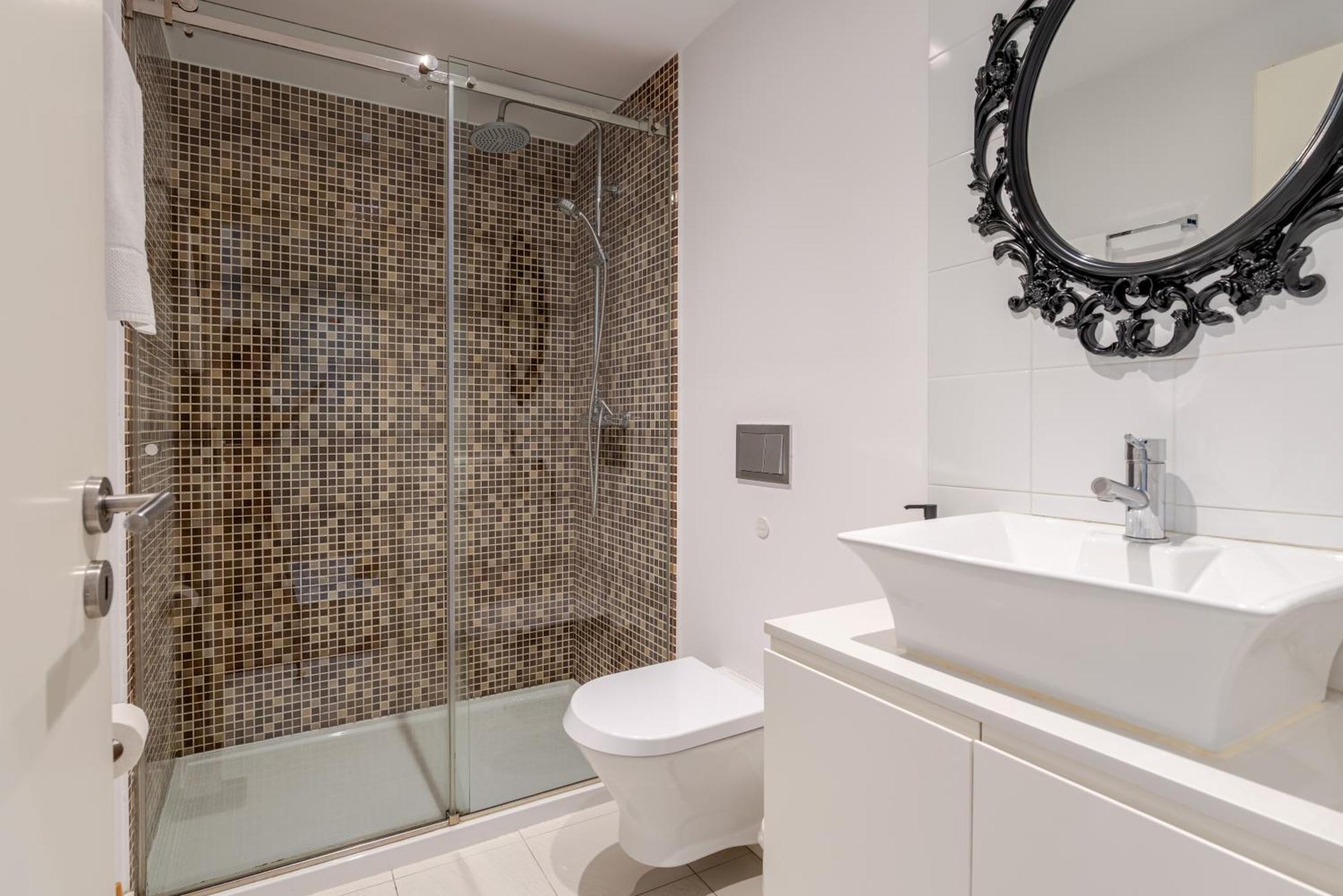Renovated & Quiet 1-bedroom In Santa Catarina Appartement *