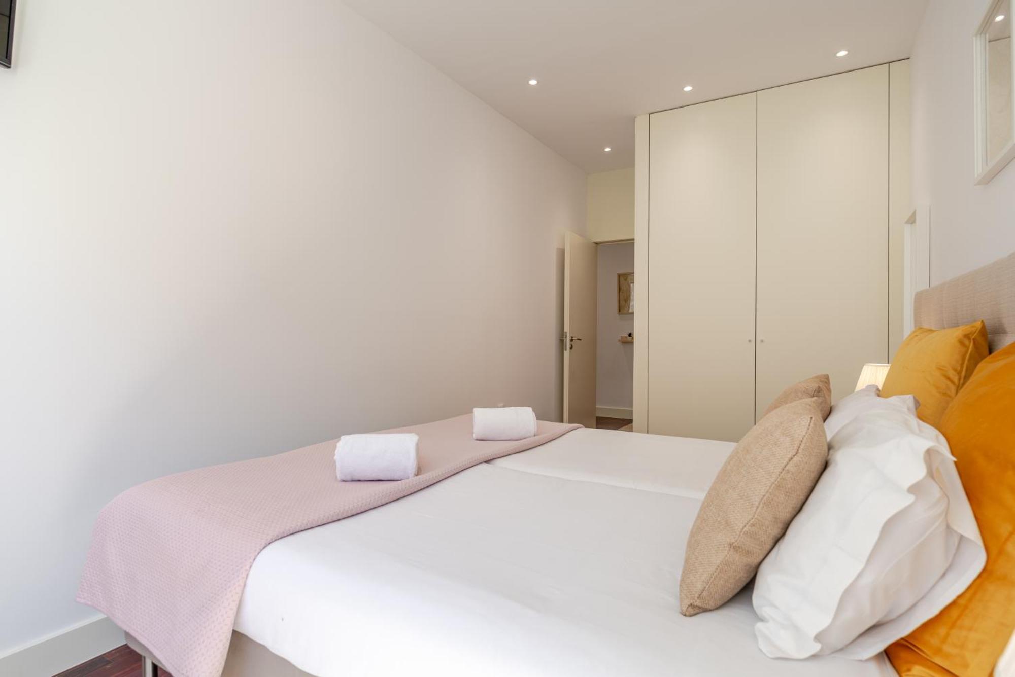 Renovated & Quiet 1-bedroom In Santa Catarina *