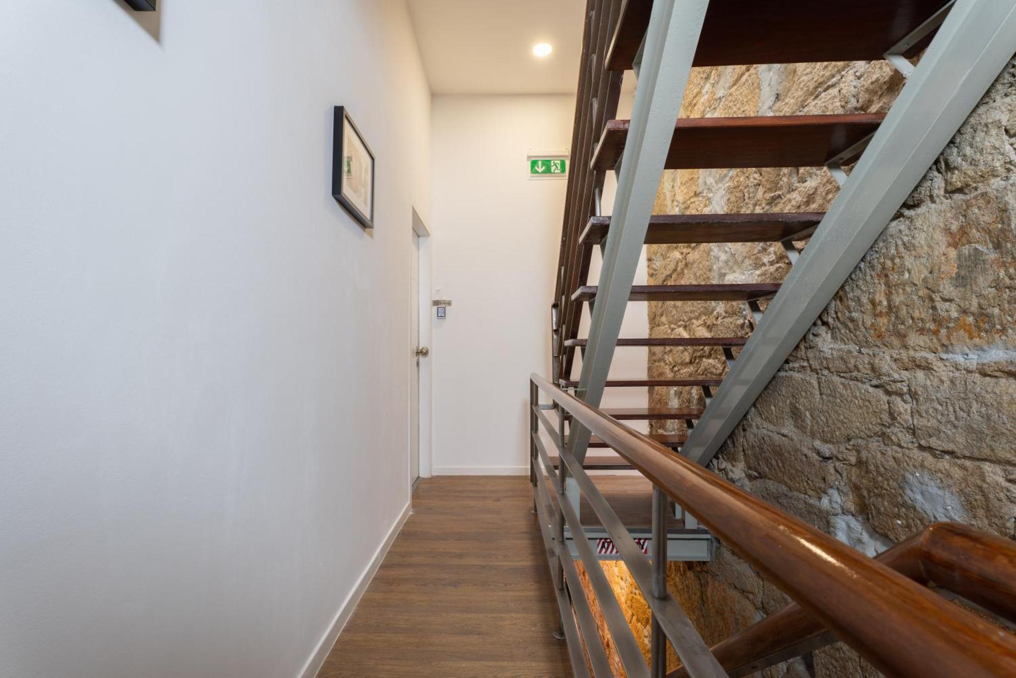 Cozy Star 1 Balcony Ac Near Merto Apartment