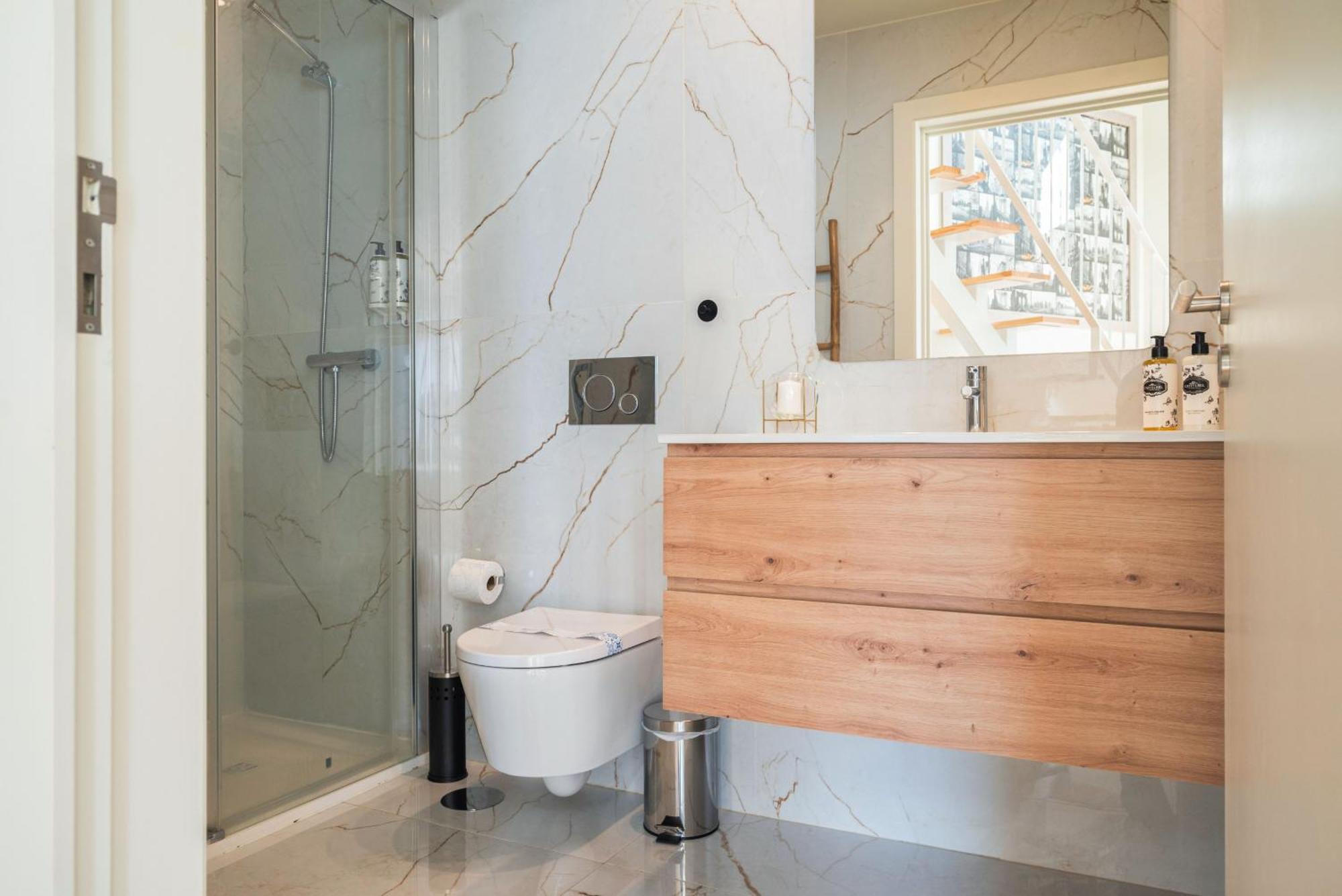 Luxury Style 3 Apartment