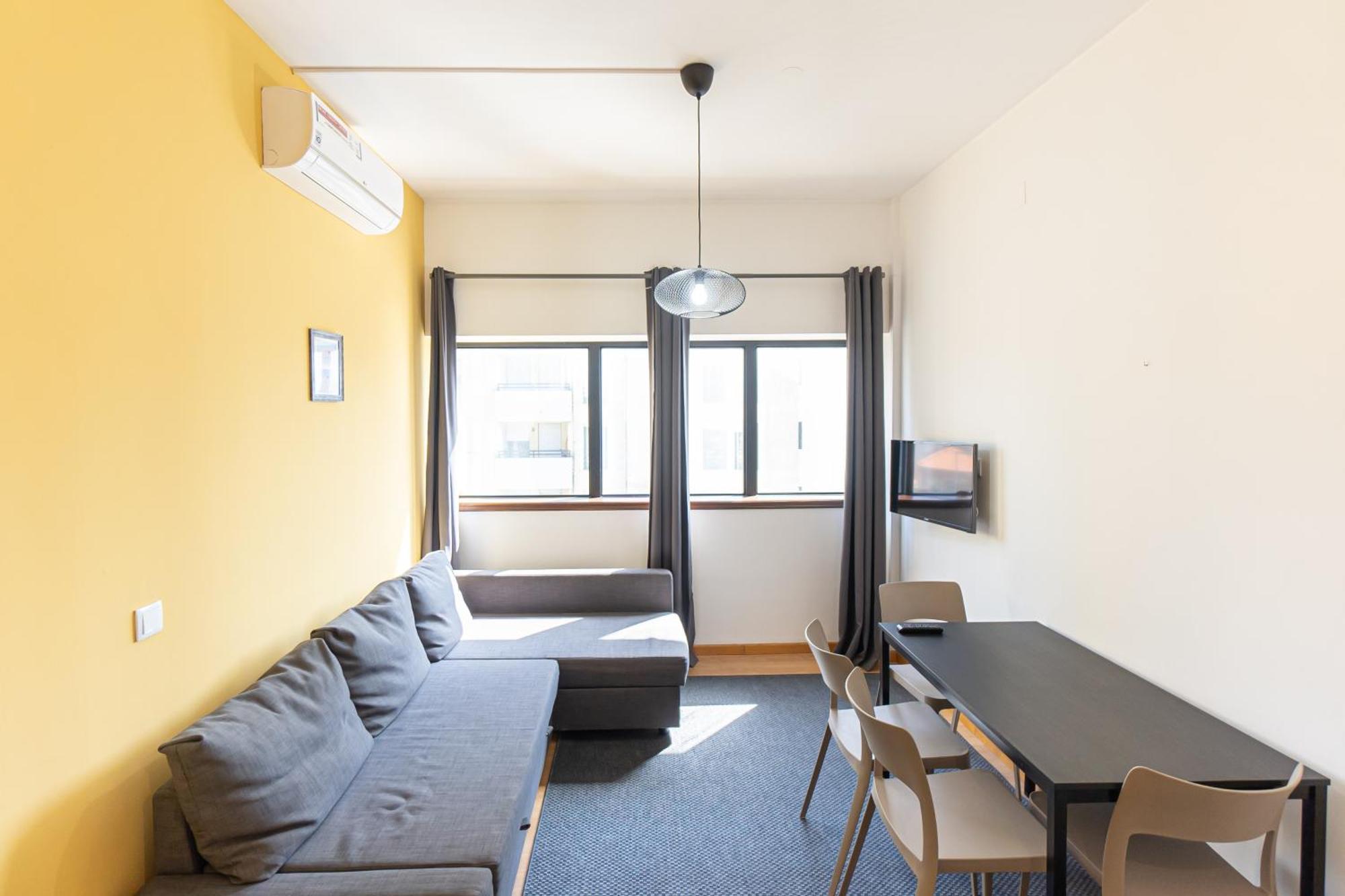 Spacious 2 Private Combined In 1 Apartment