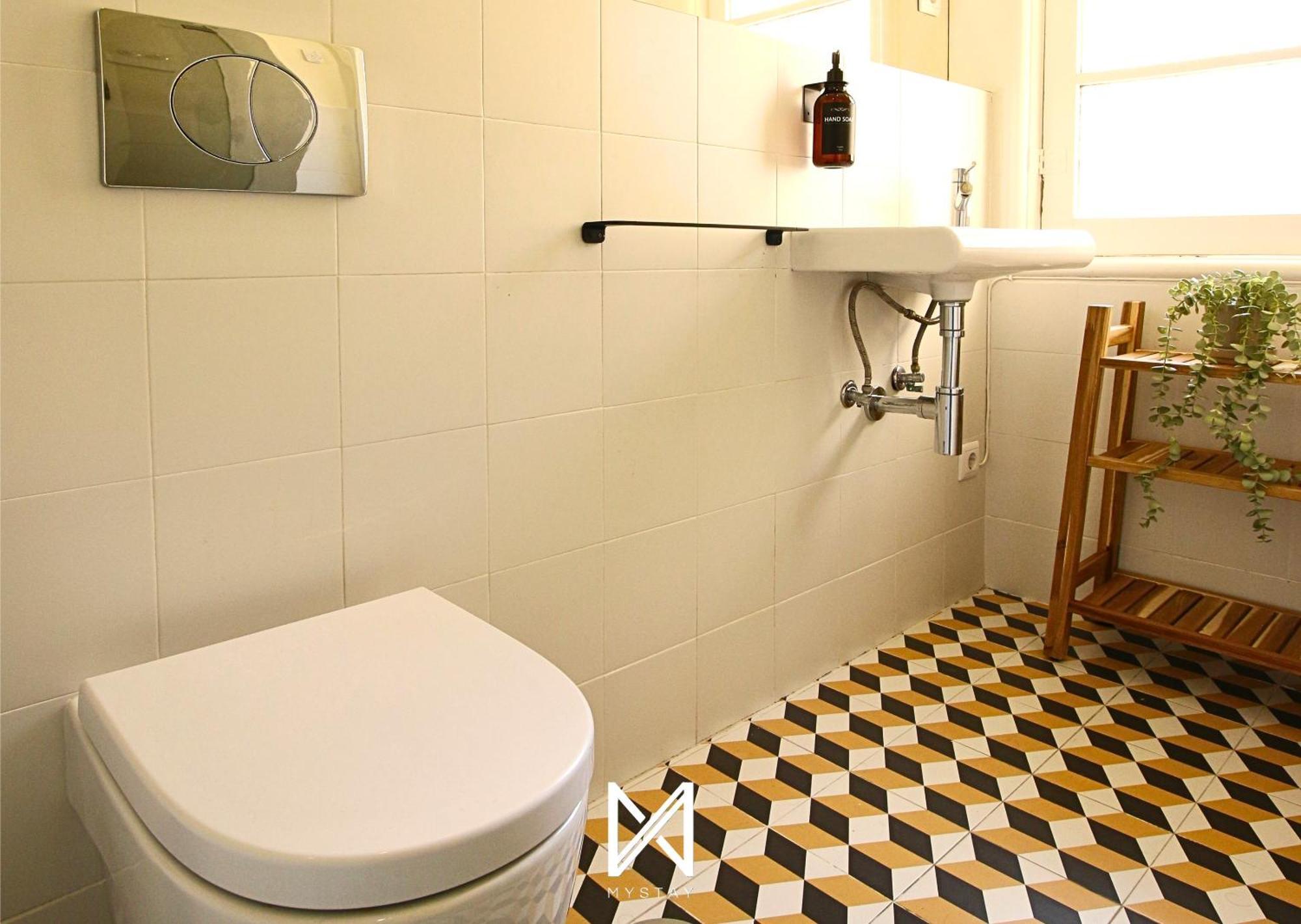 Mystay - The Poet - Fernando Pessoa Apartment