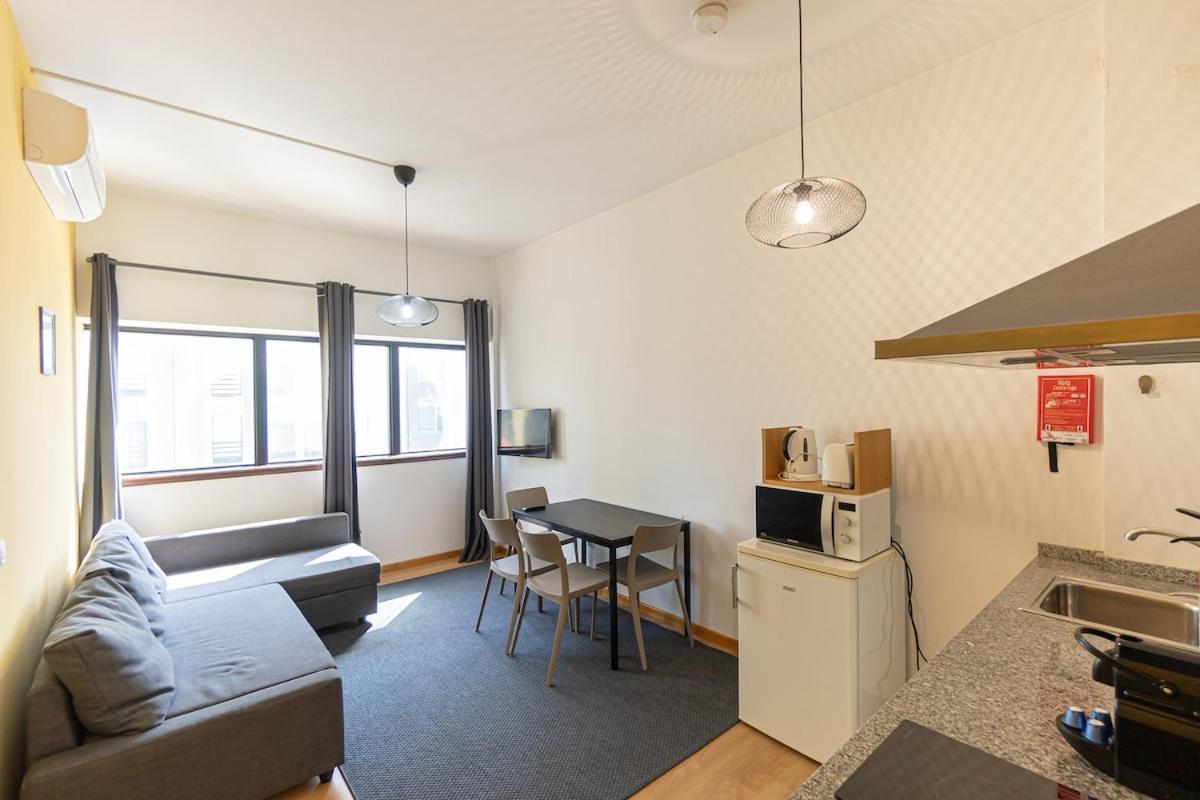 Apartment Spacious 2 Private Combined In 1 Porto