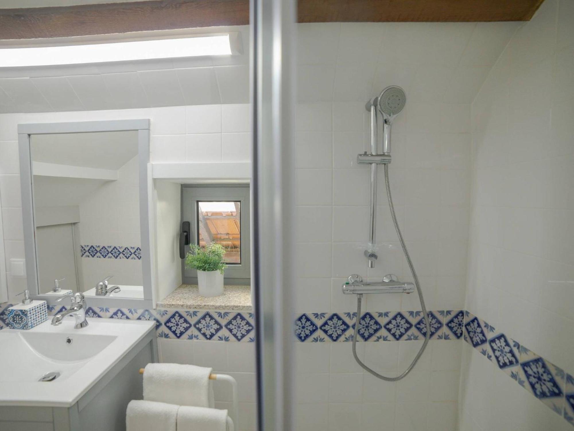 Guest - Maia House * Porto