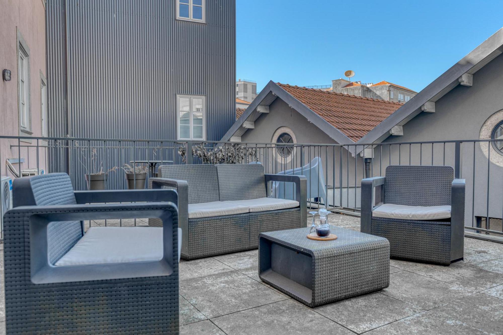 Apartment Formosa Patio With Free Parking Porto