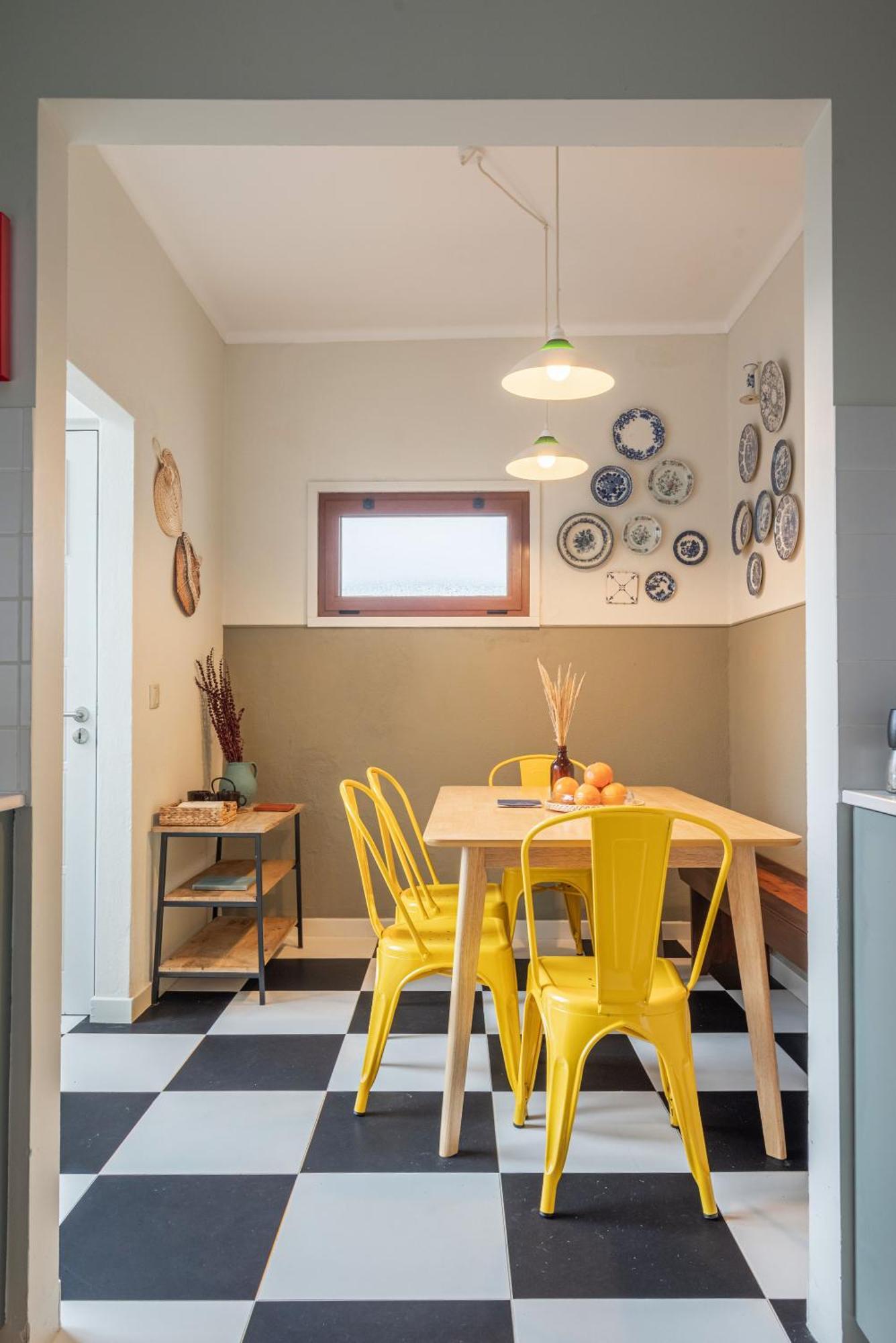 Apartment Trendy And Modern 3br Family Porto