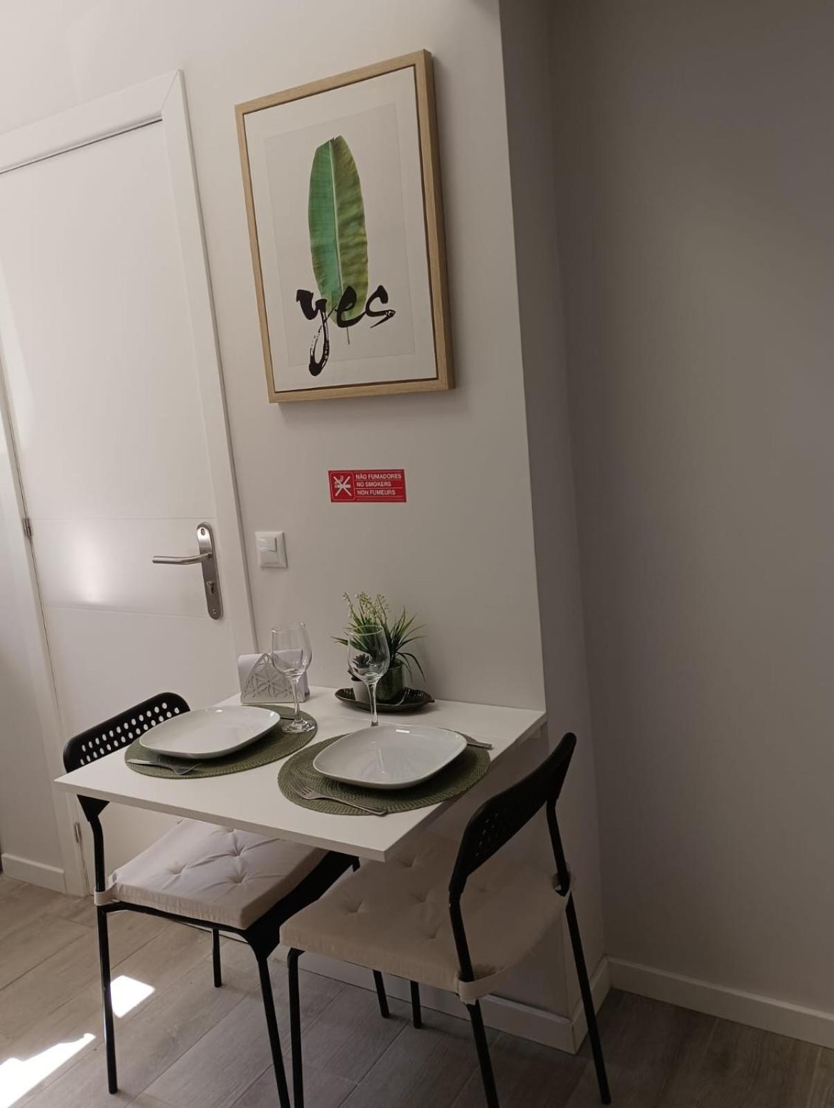R Nossa Senhora De Fatima Apartment *