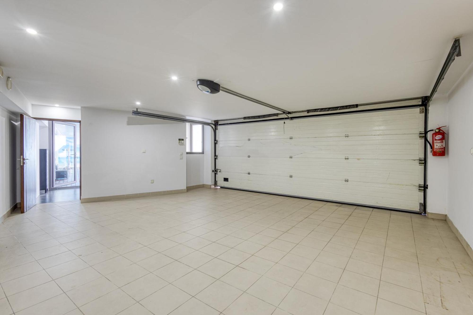 On Luxury House - Pool & Parking Porto