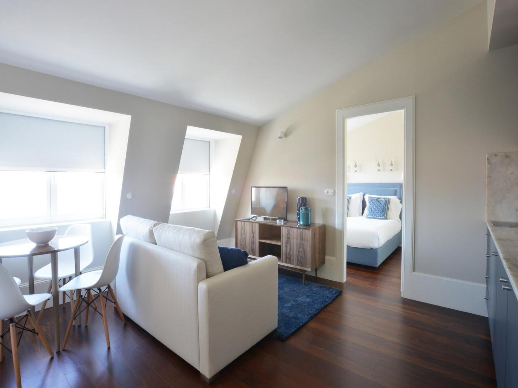 Apartment Retreat Comfort & Style In The Heart Porto