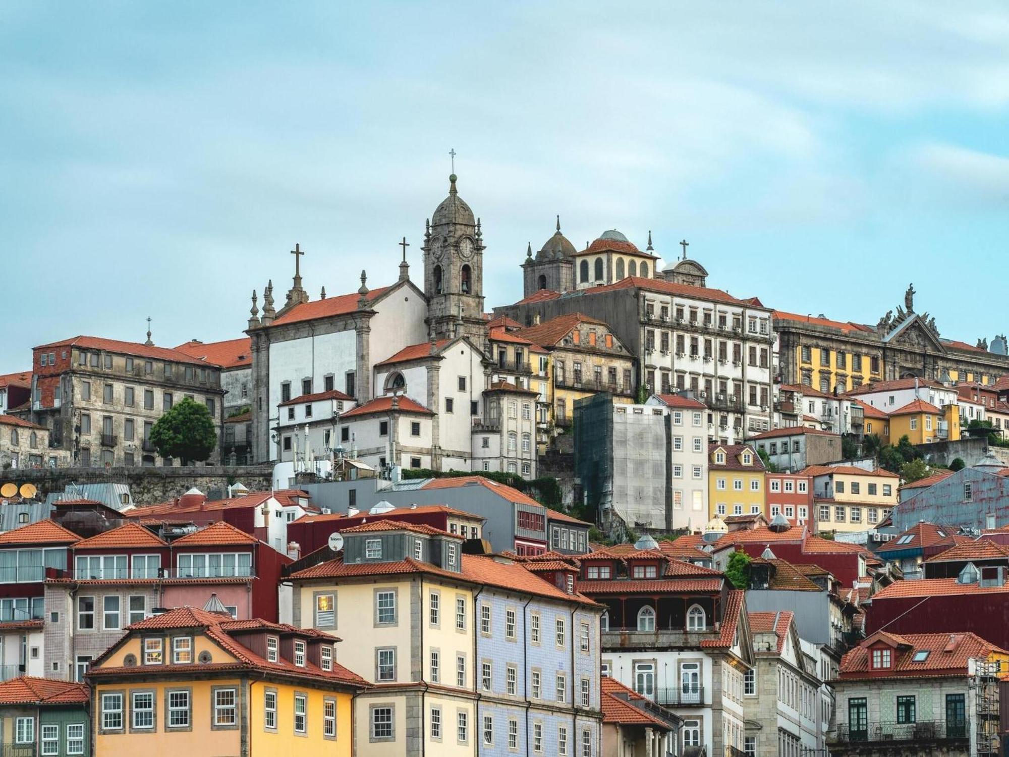 Apartment Charming With Balcony In Porto