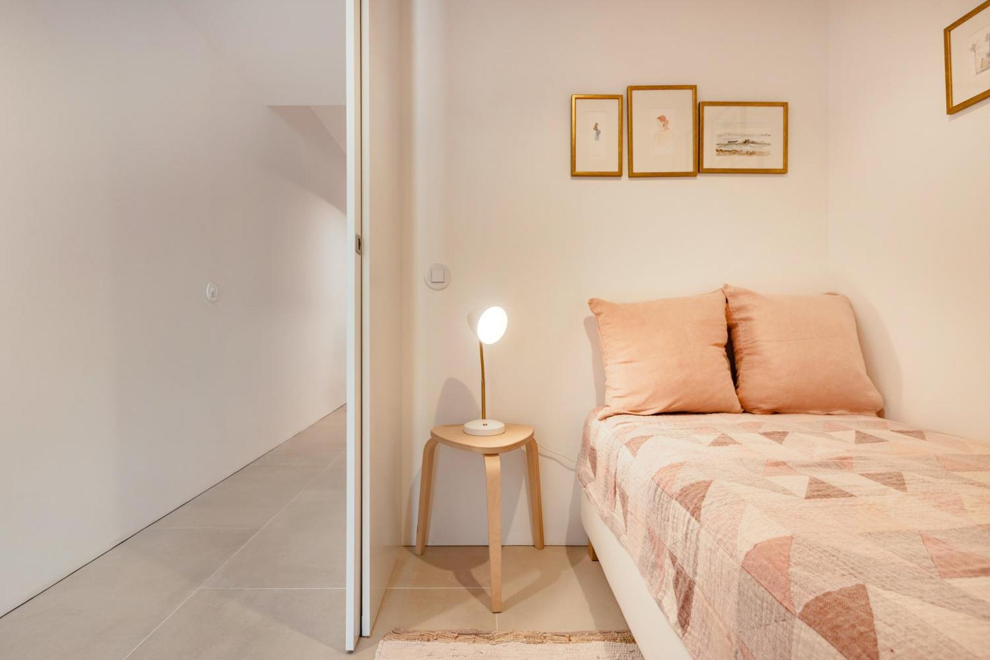 Apartment Atelier By The Sea