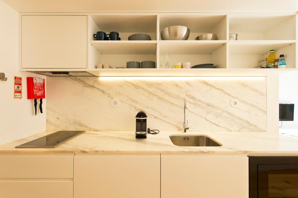 Aposentus - Your In Almada Apartment *
