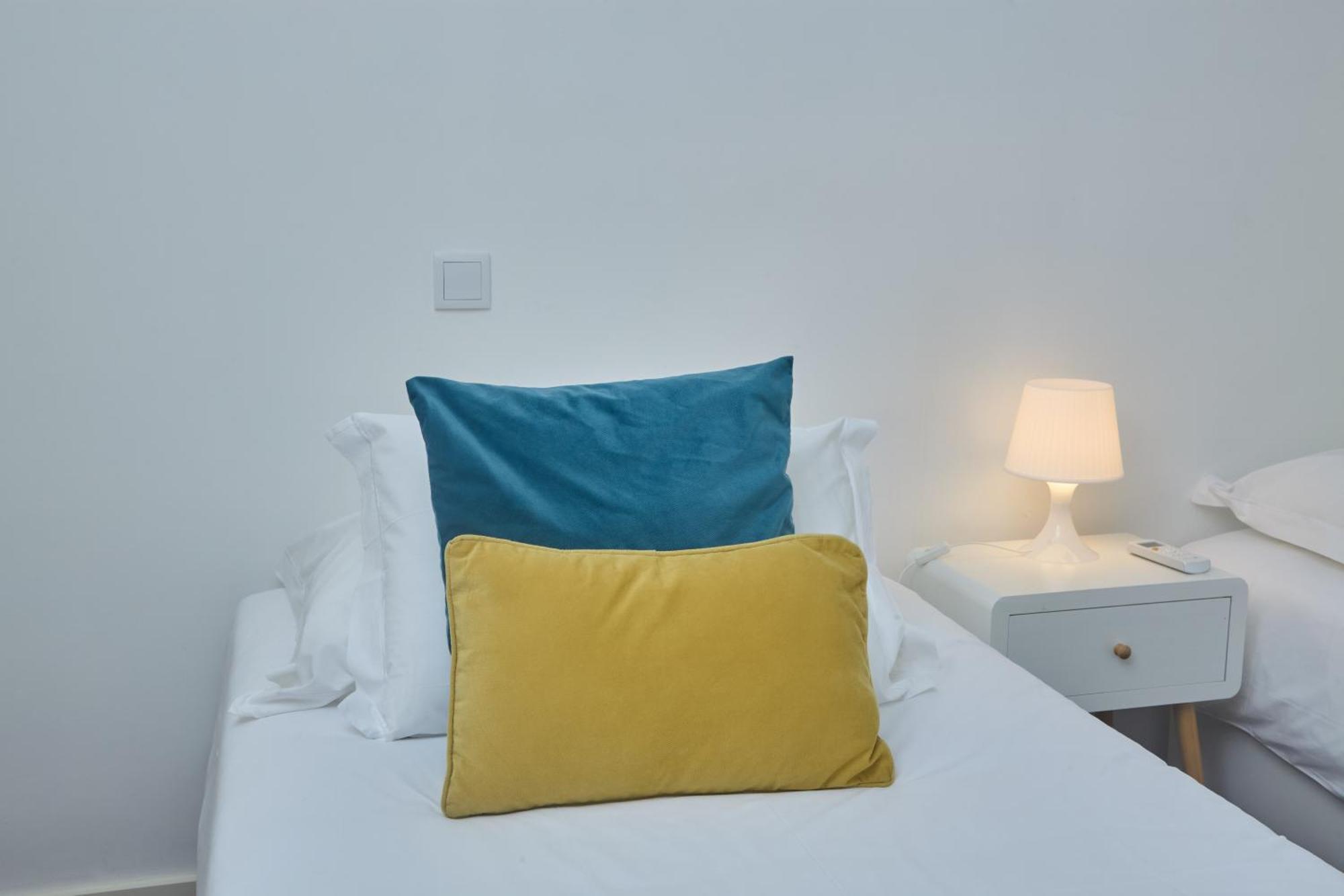Yellow Apartment *