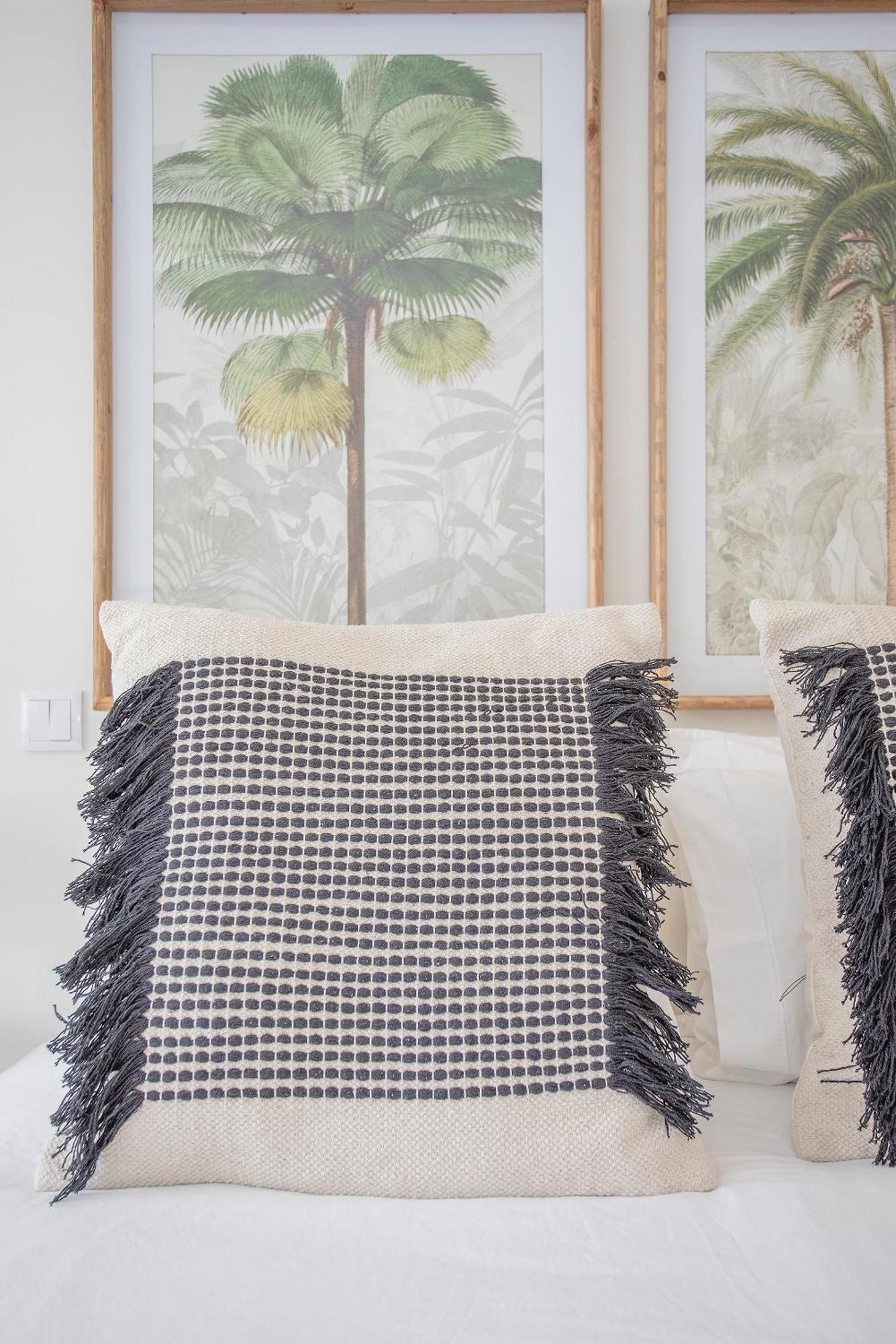 Apartment Liiiving In - Luxury Gallery