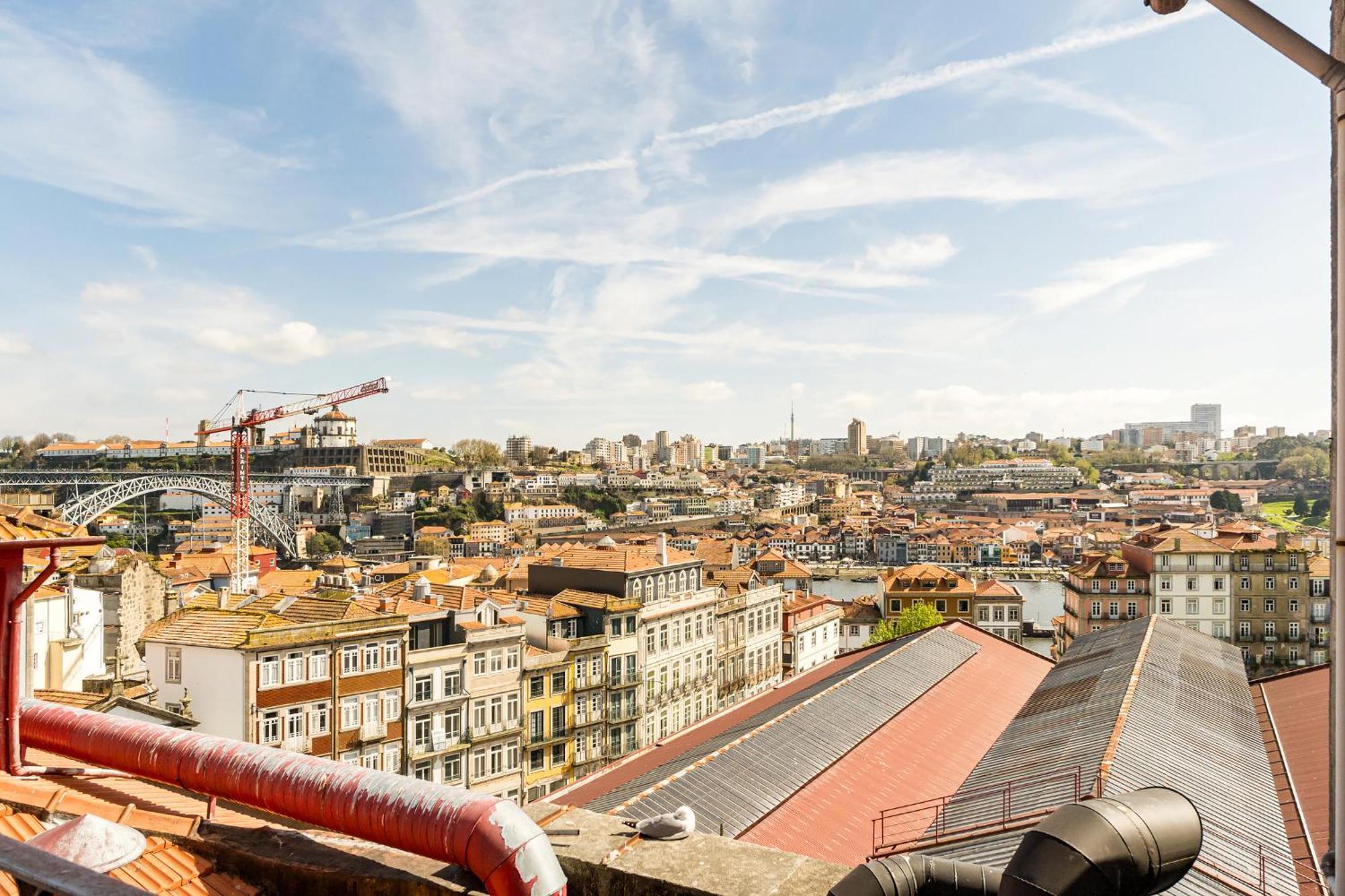 Hey B * Porto