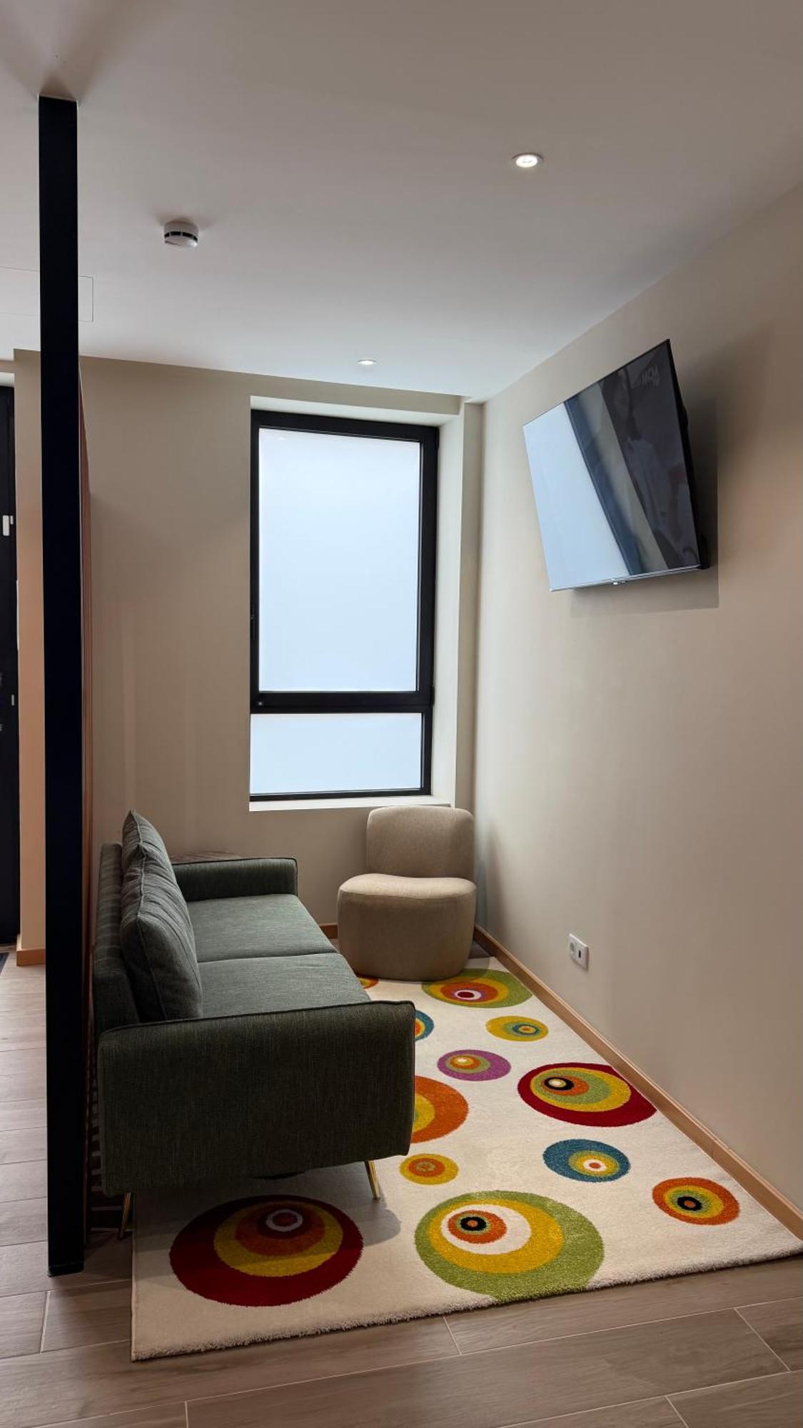 Station & Hostel Porto