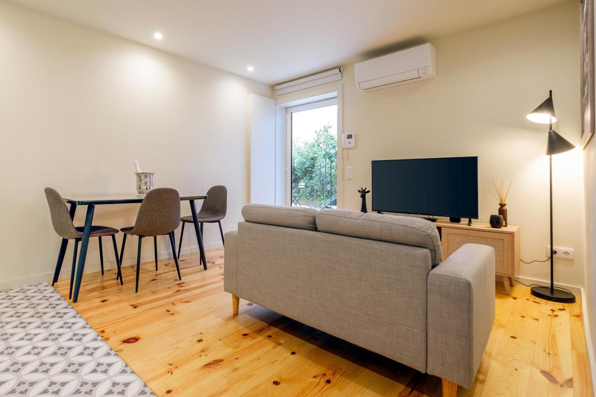 Luxury Style 6 With Ac Downtown Near Metro Porto
