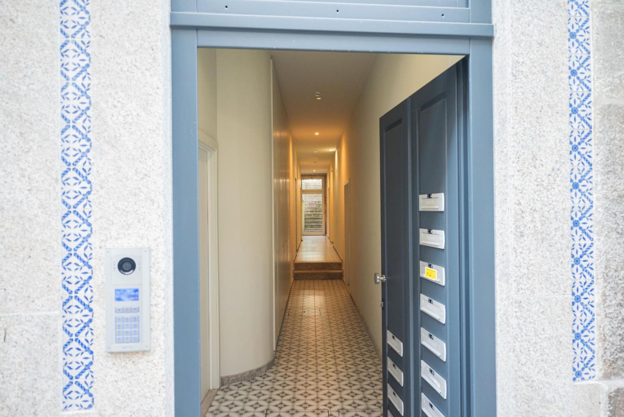 Apartment Luxury Style 6 With Ac Downtown Near Metro *