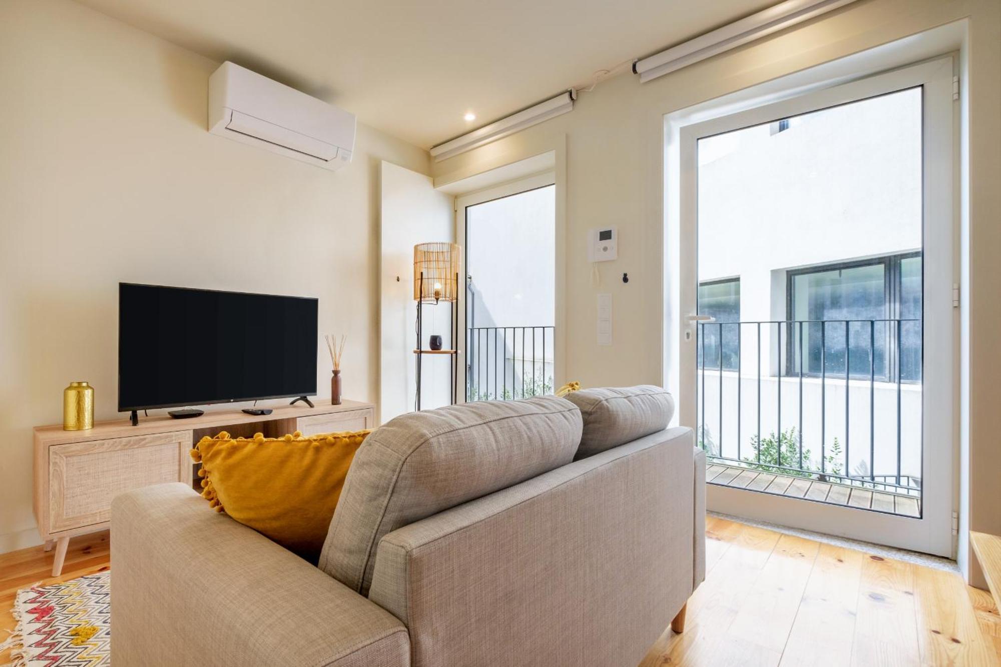 Apartment Luxury Style 4 With Ac Downtown Near Metro *