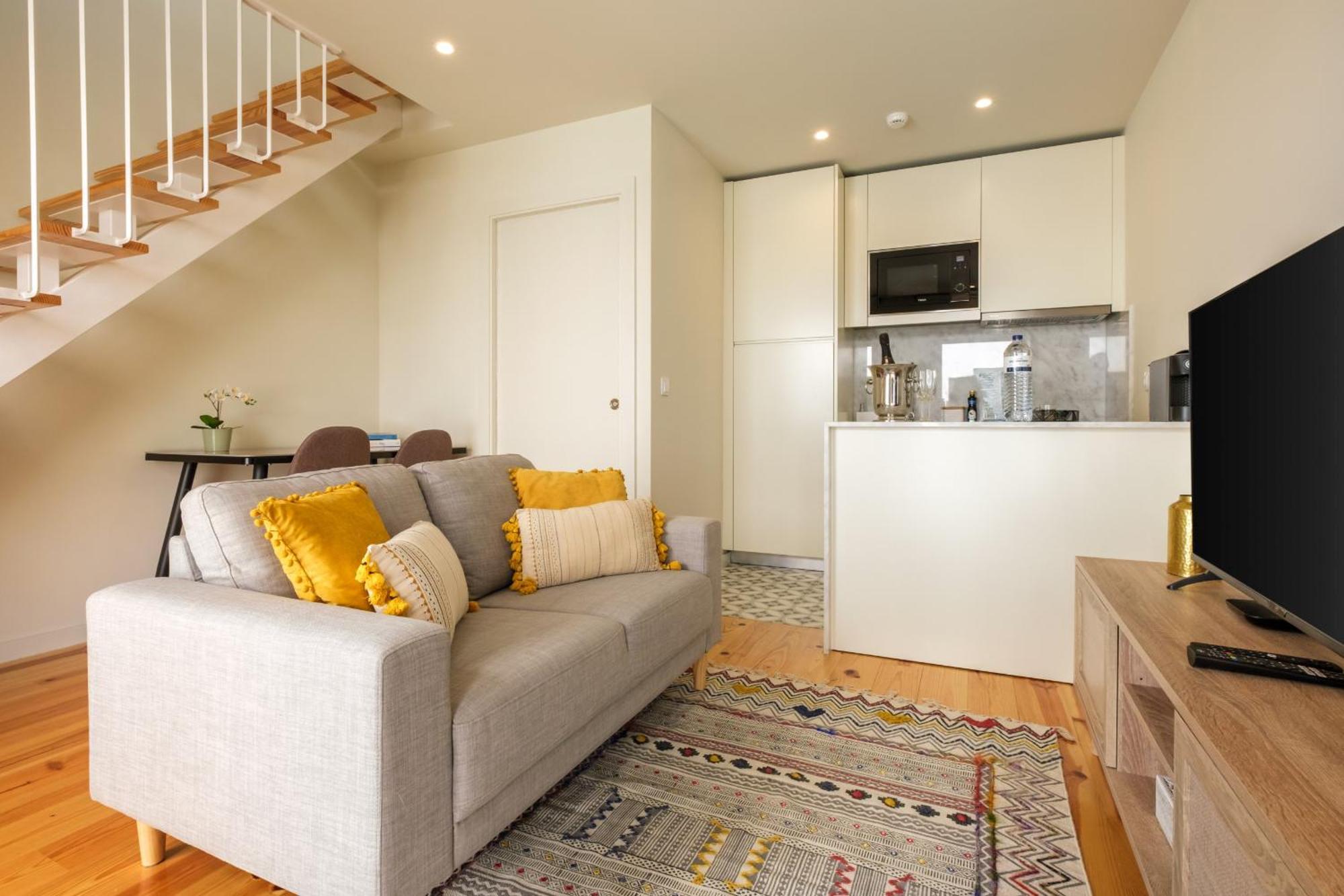 Luxury Style 4 With Ac Downtown Near Metro Porto