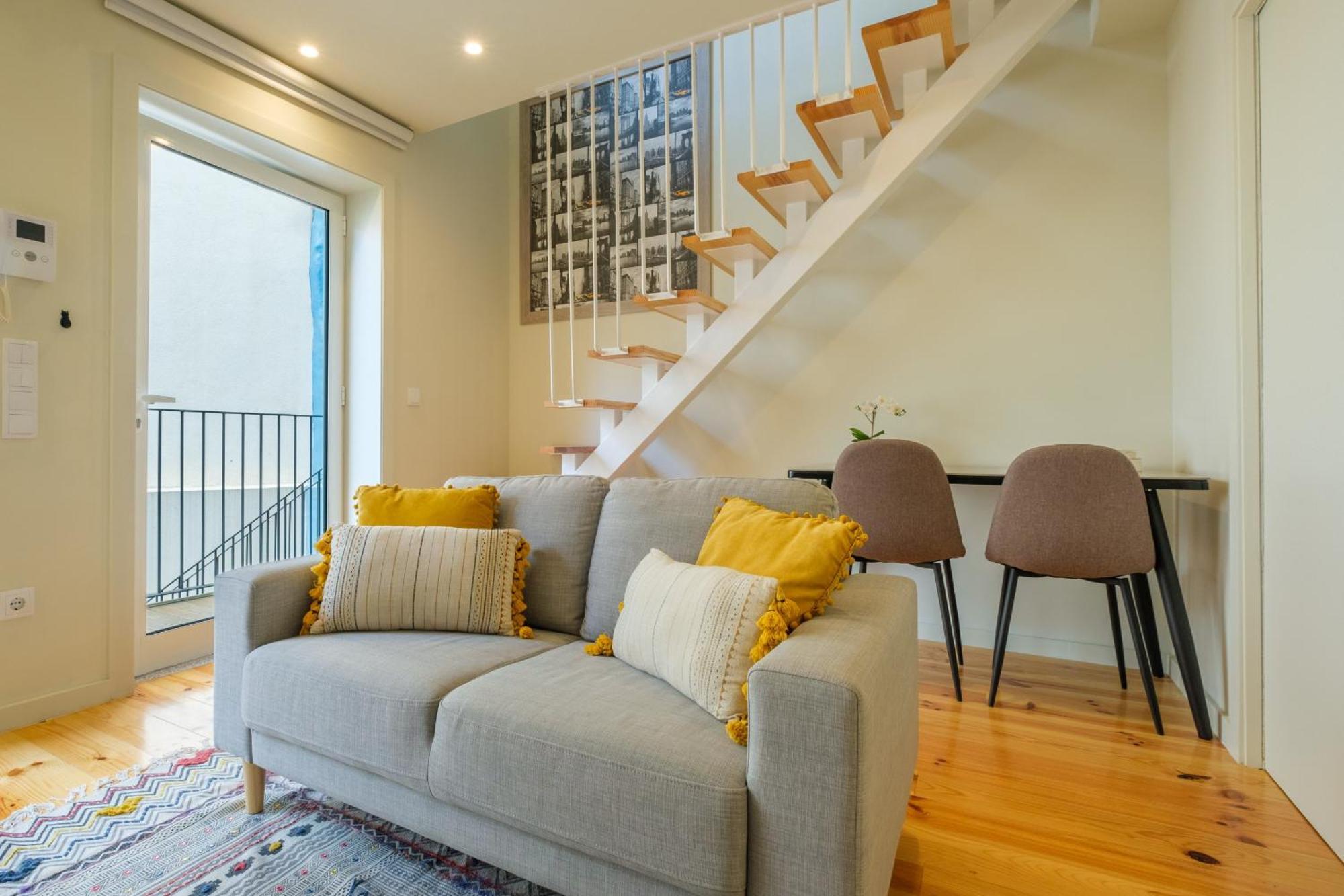 Luxury Style 4 With Ac Downtown Near Metro Apartment *