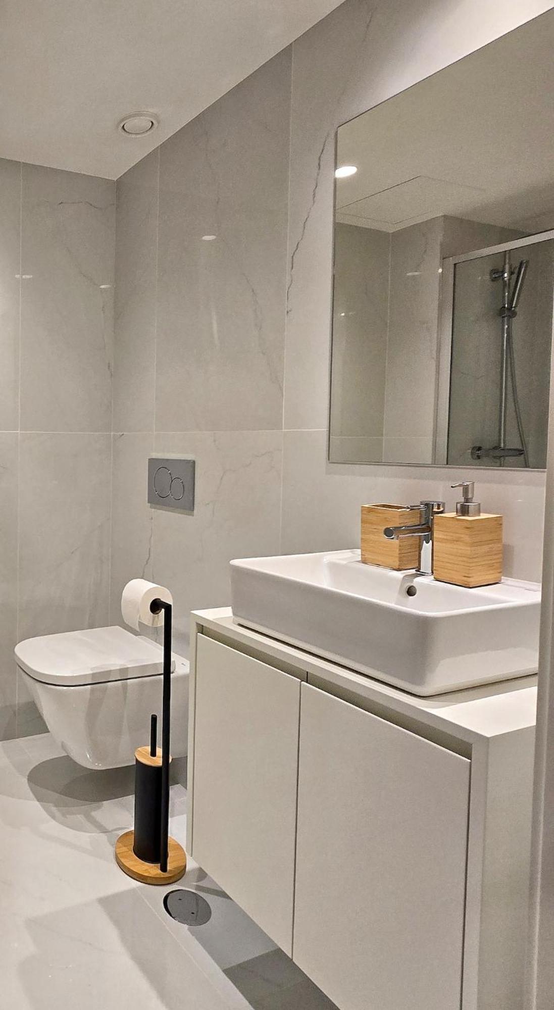 With Parking & Terrace Apartment *