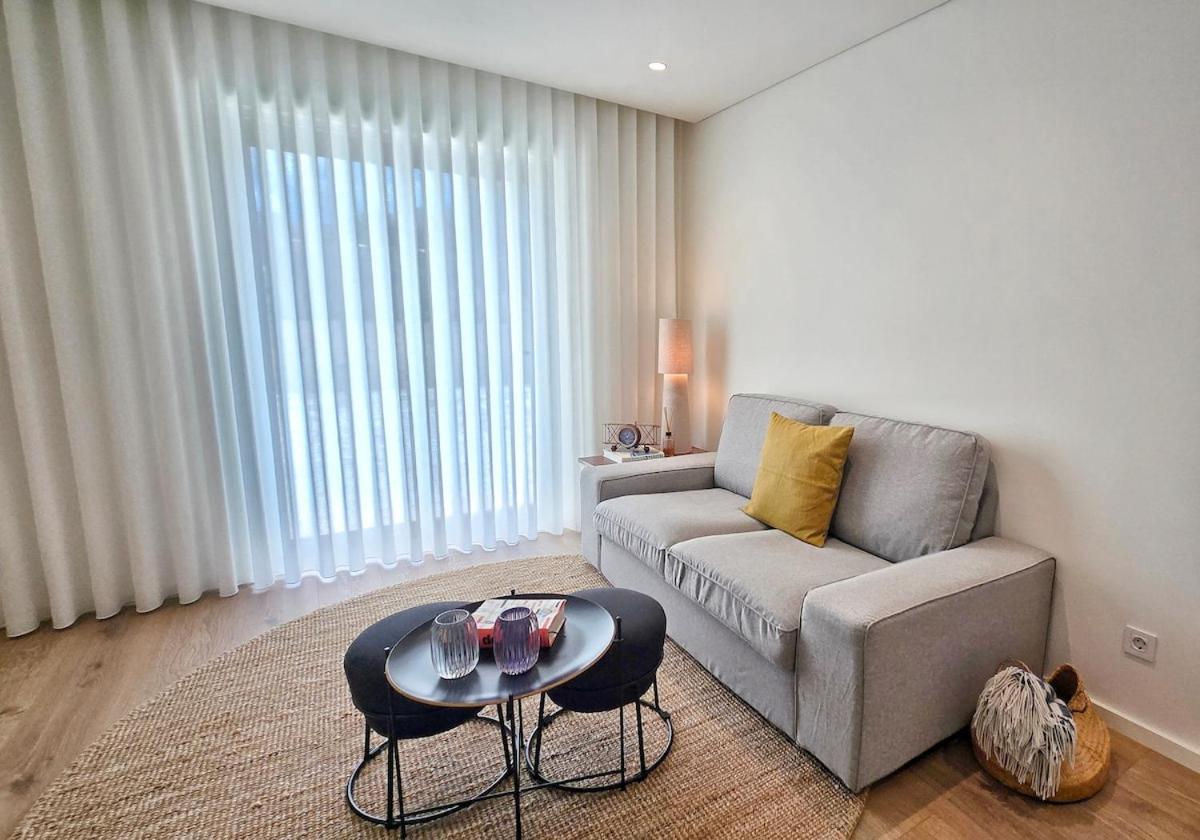 Apartment With Parking & Terrace *