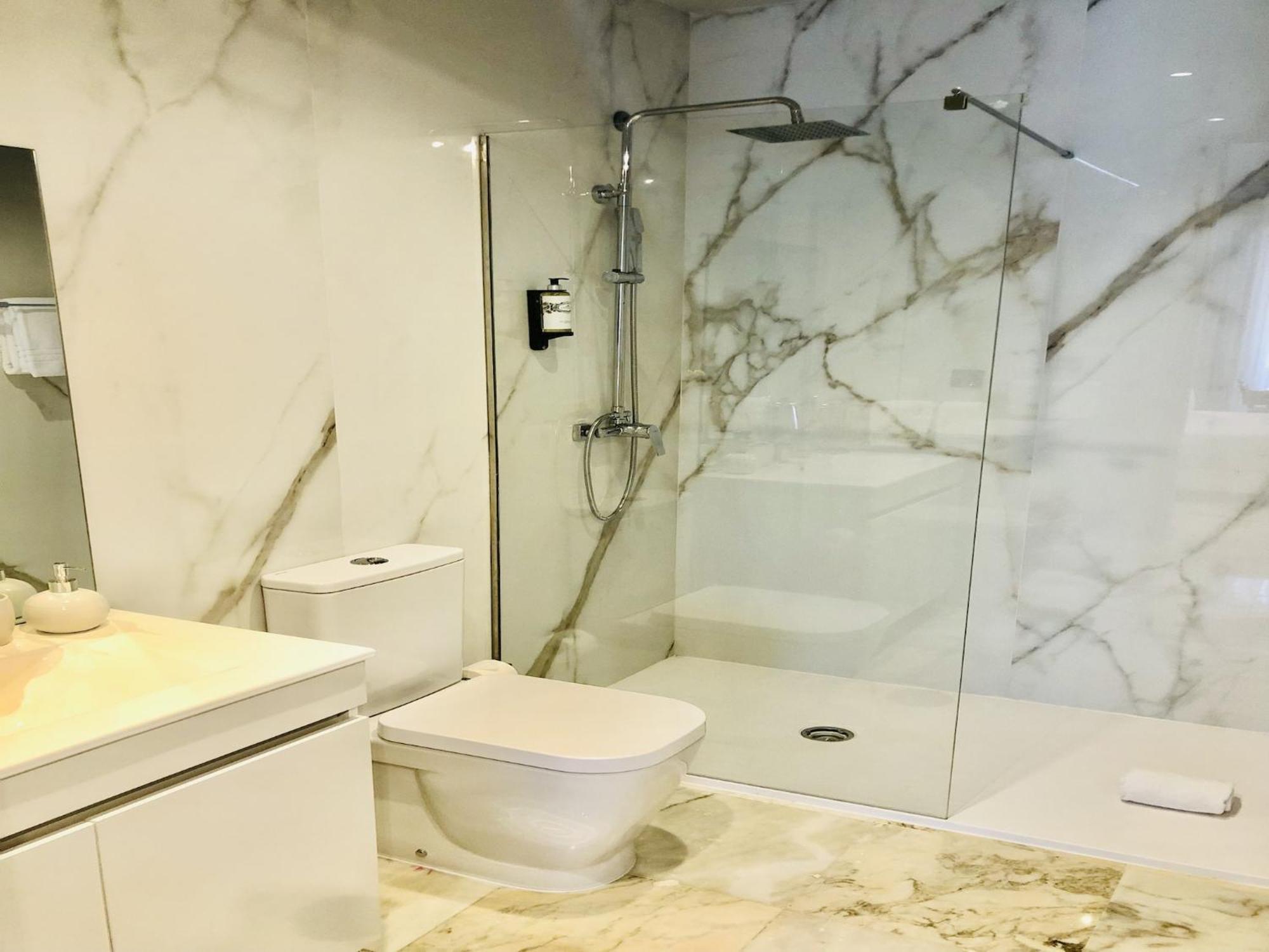 Apartment Modern In The Heart Of Porto