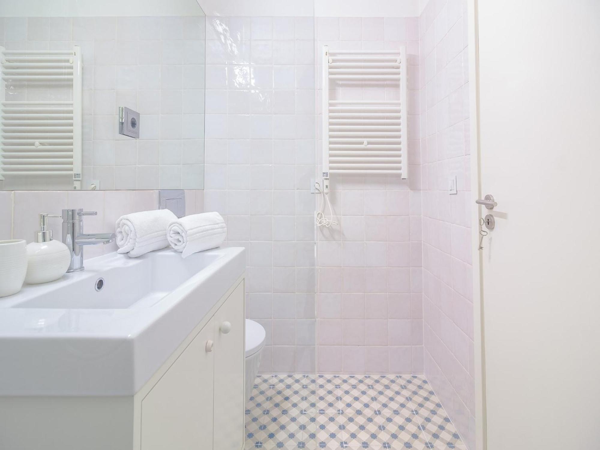 Apartment Charming Studio, Ideal For Smaller Groups Porto