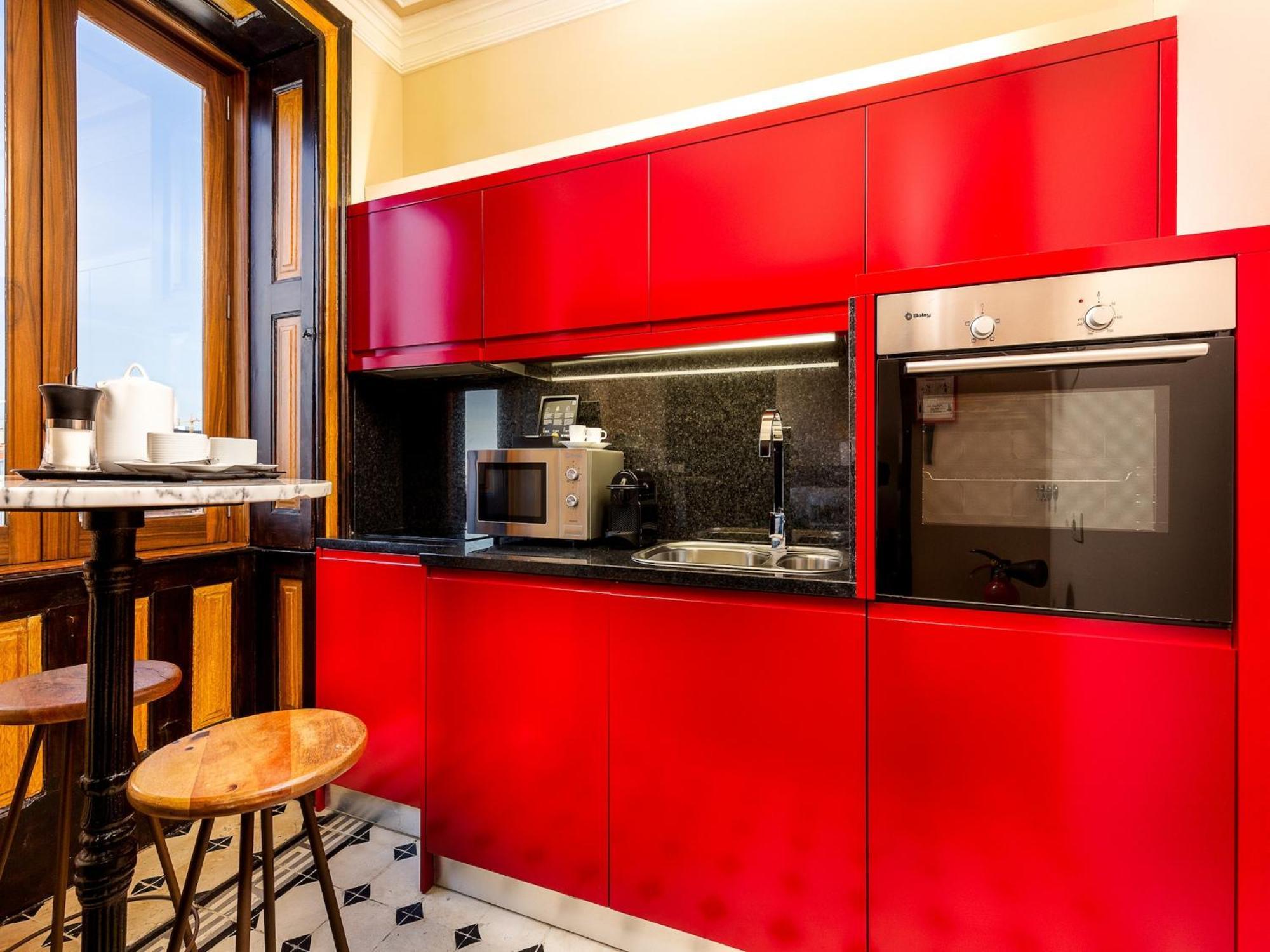 Cozy In With Modern Amenities * Porto