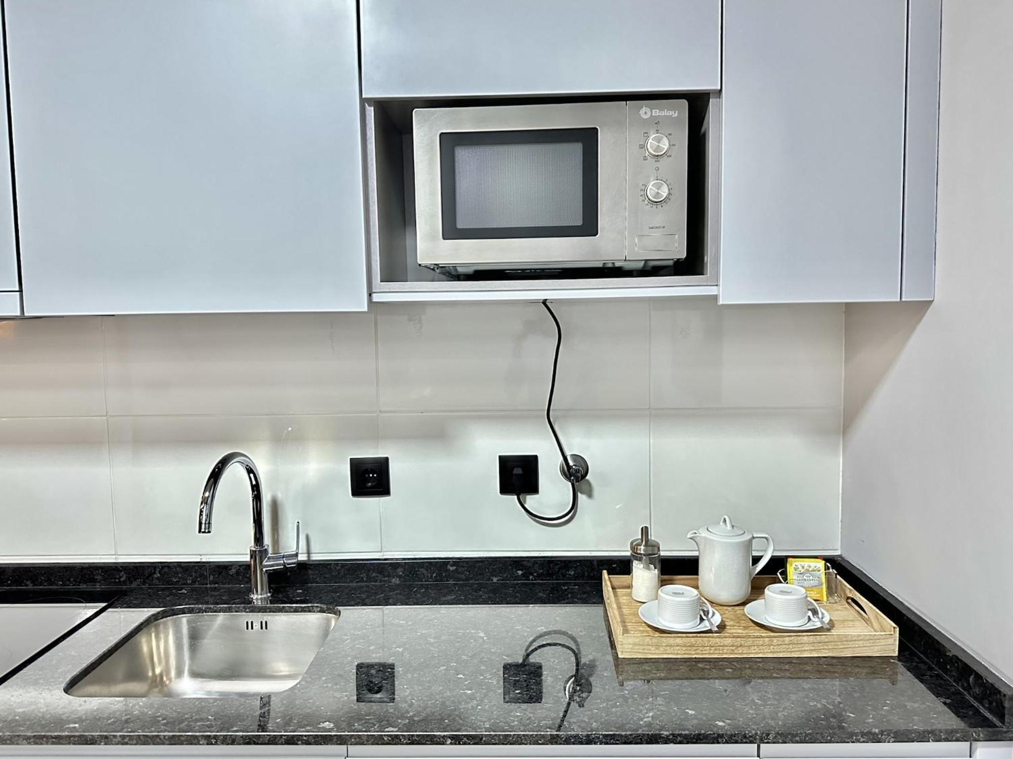 Apartment Bright Near Bolhao Metro Station *