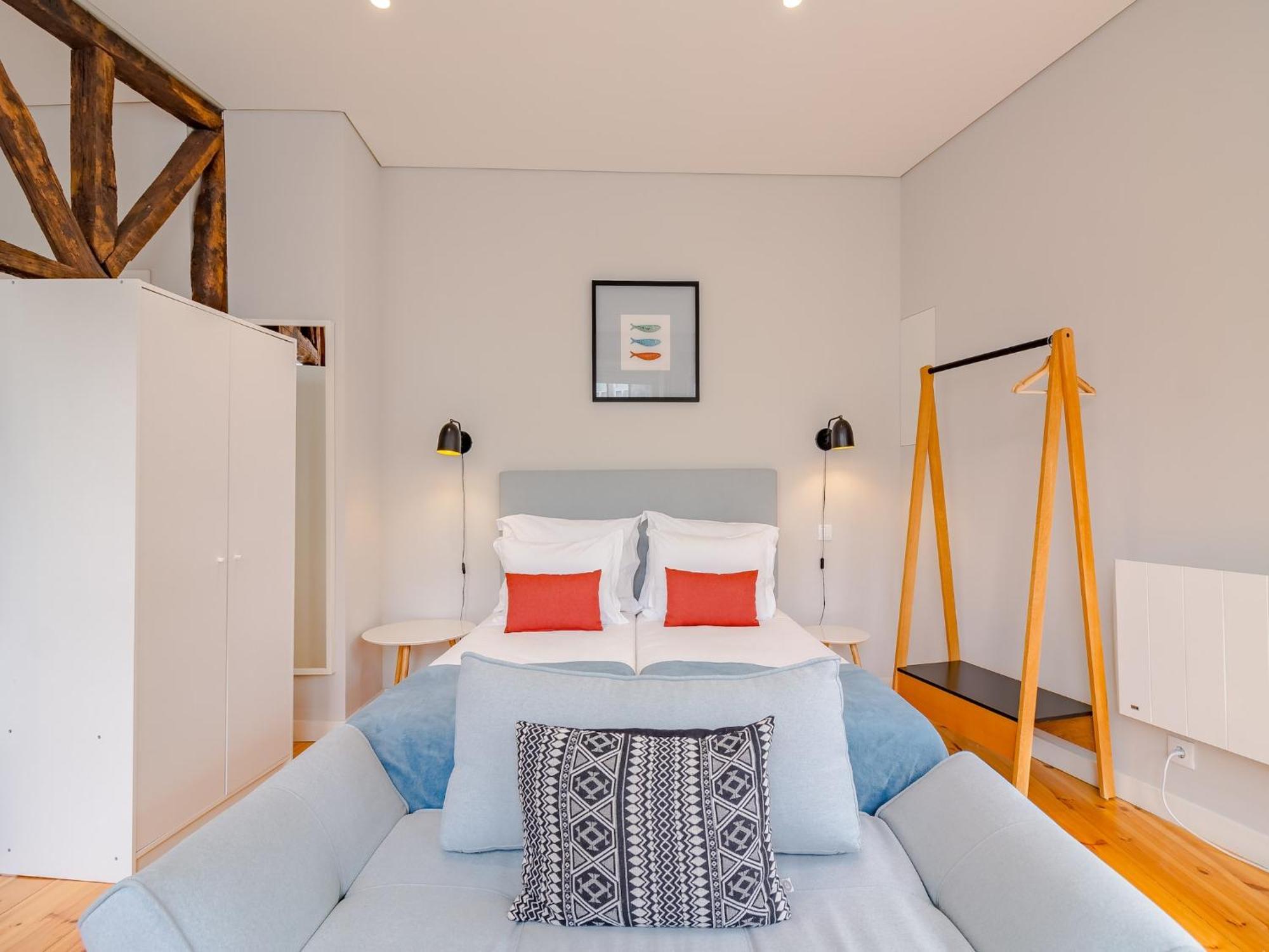 City-center With Modern Comforts