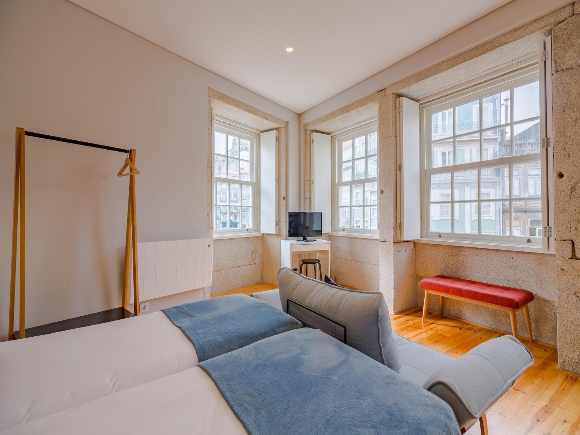 City-center With Modern Comforts *