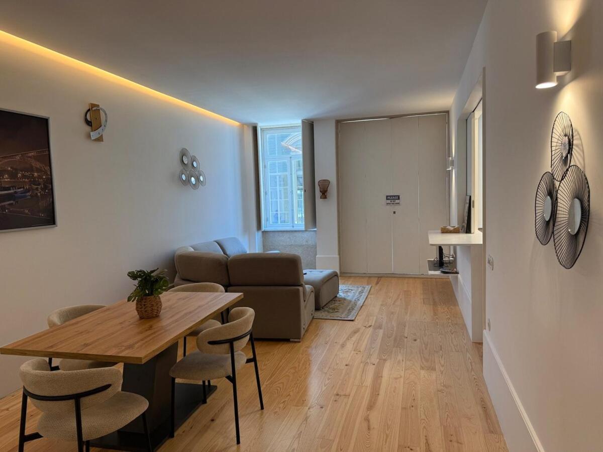 Apartment In Market Bolhao- Center 1a *