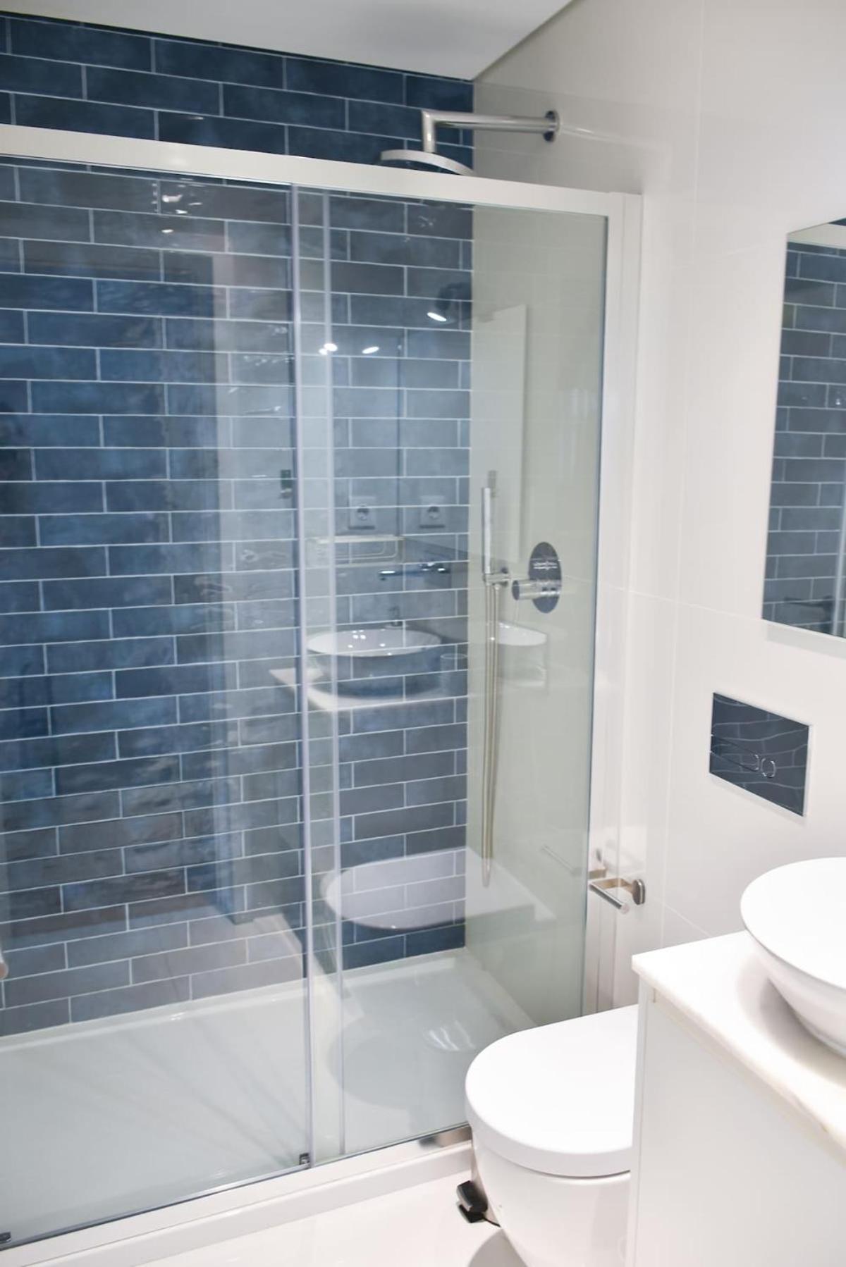 And Comfortable -downtown Apartment *
