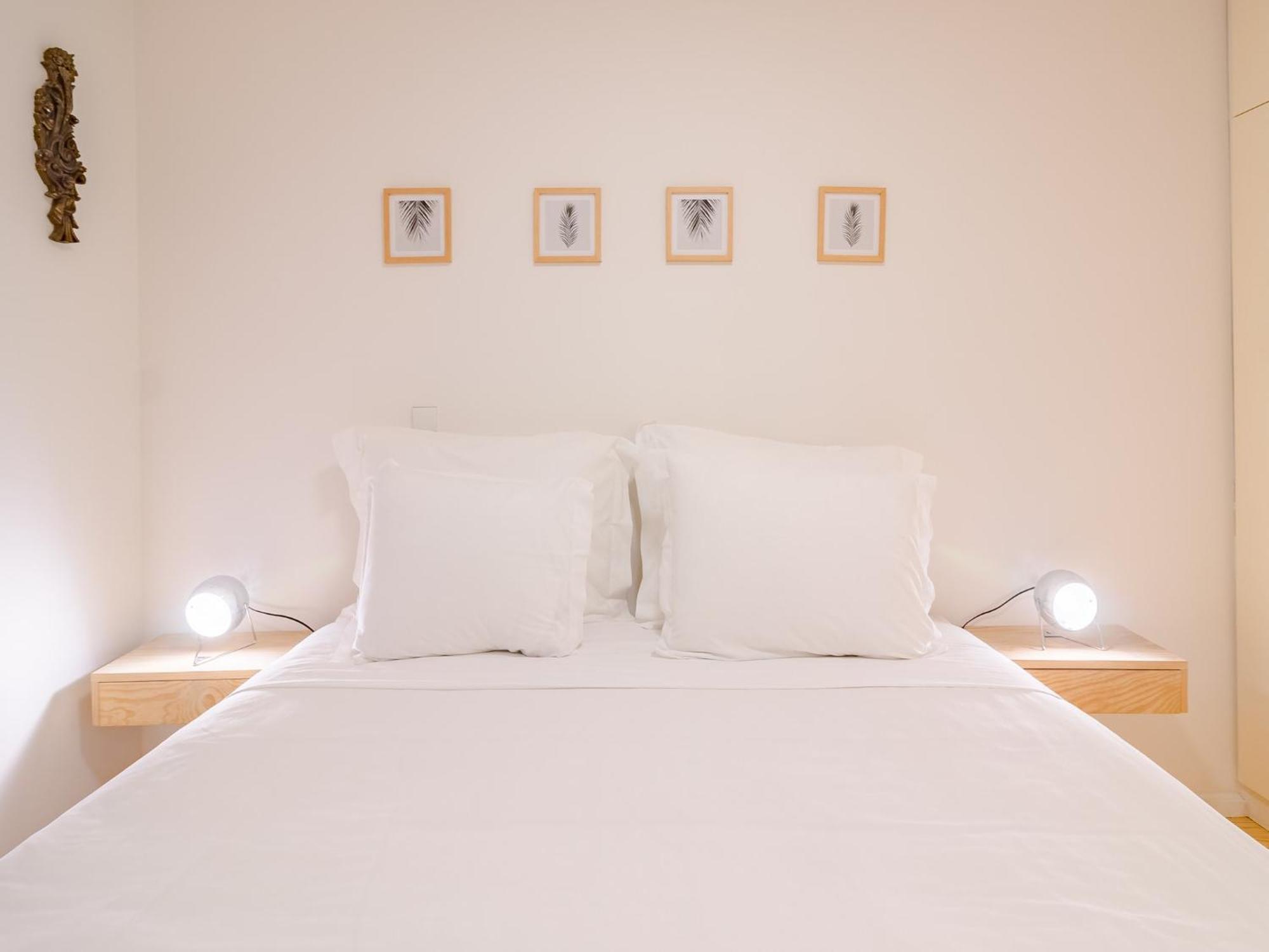 1-bedroom Beautiful In Apartment *