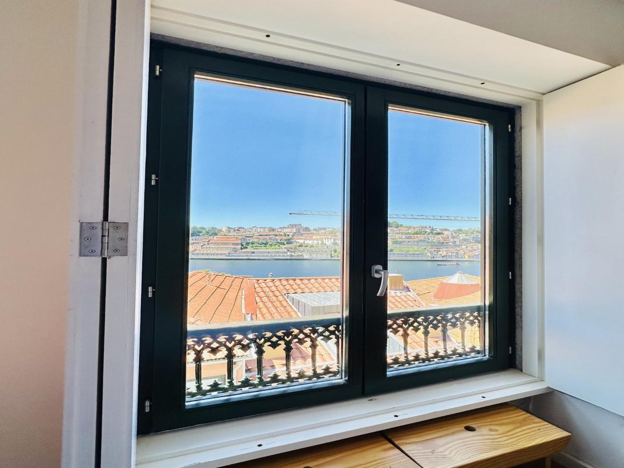 Charming 2-bedroom In Porto