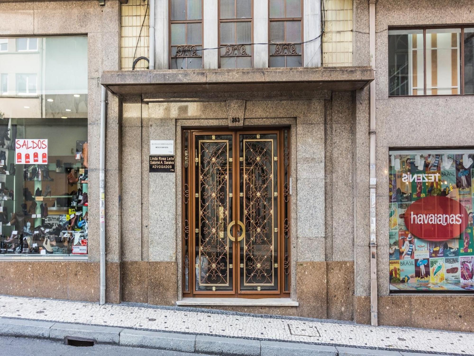 Apartment Pet-friendly In *