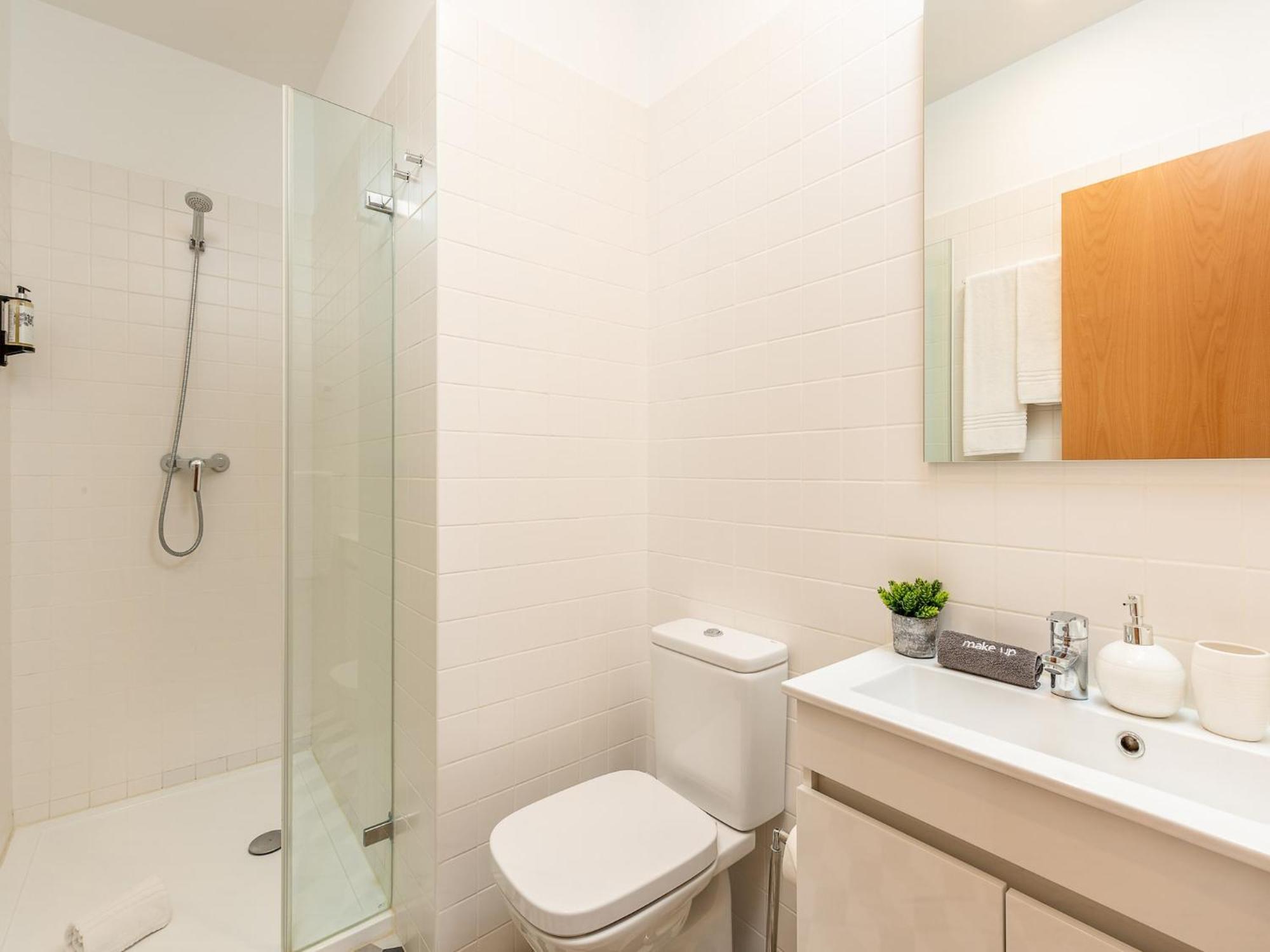 Apartment Charming 1-bedroom In Gaia