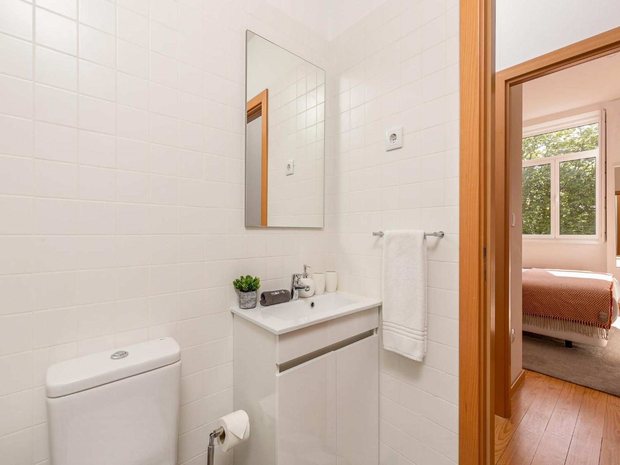 Charming 1-bedroom In Gaia *