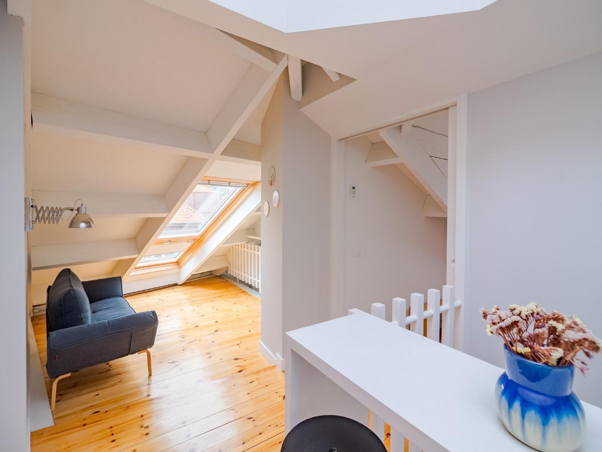 Comfortable In Apartment *