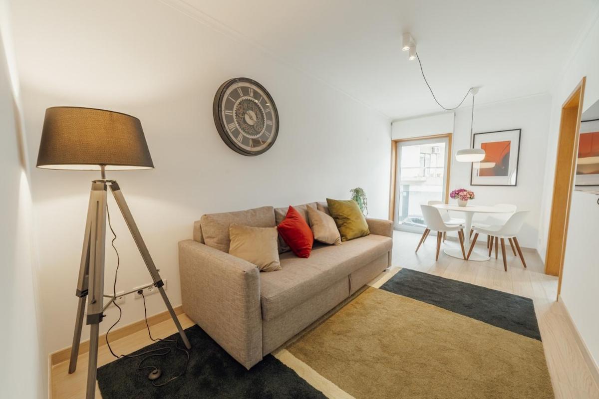 Apartment Stylish Flat By Hosty