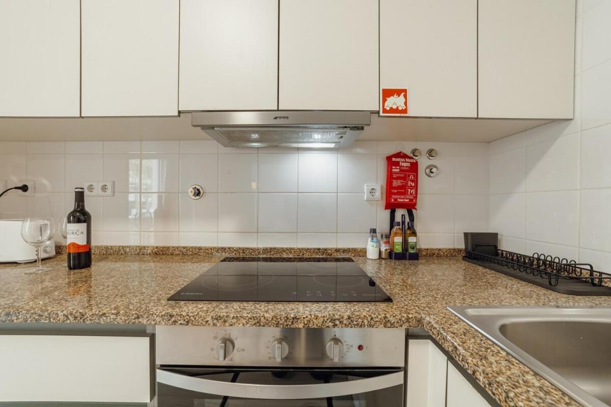 Apartment Stylish Flat By Hosty Porto