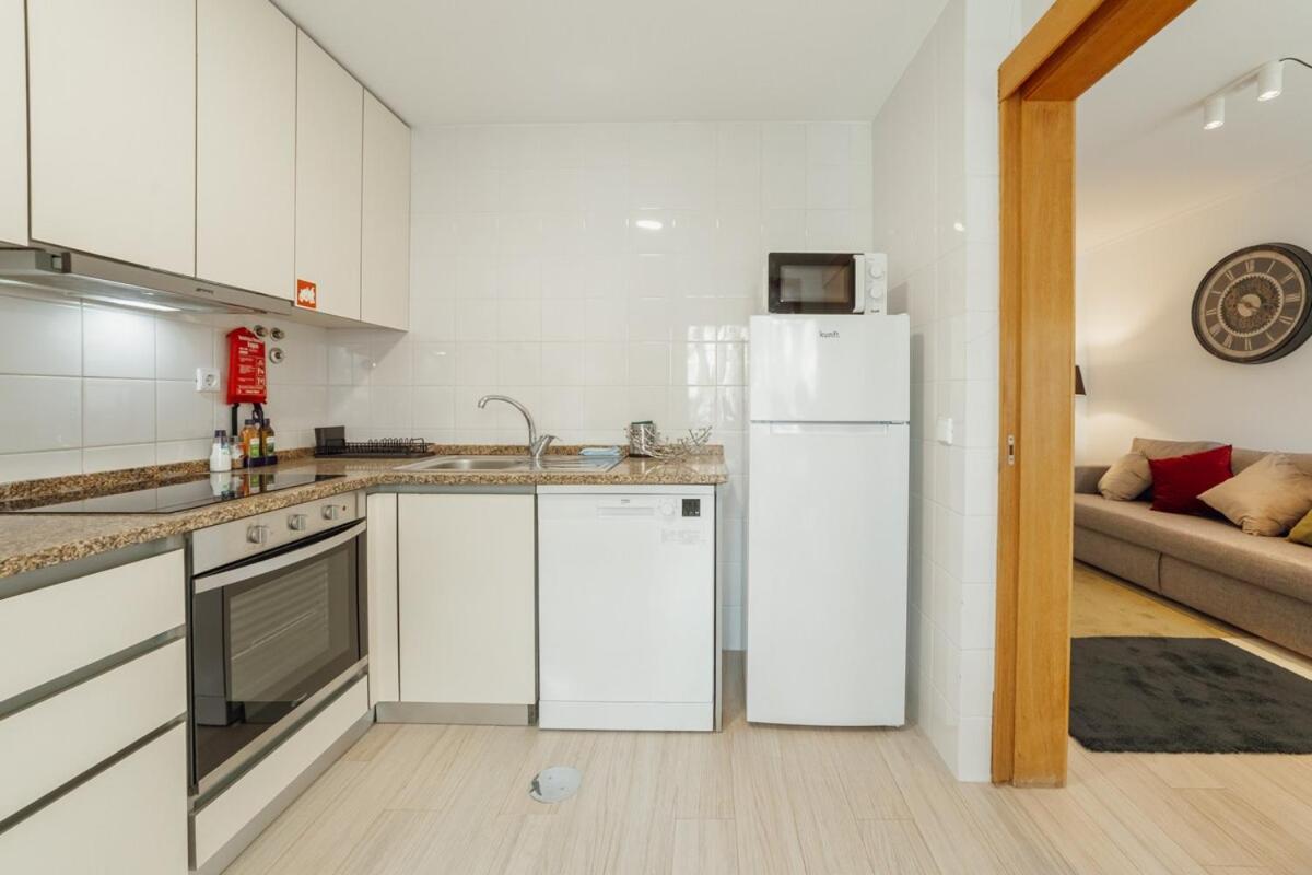 Stylish Flat By Hosty Apartment *