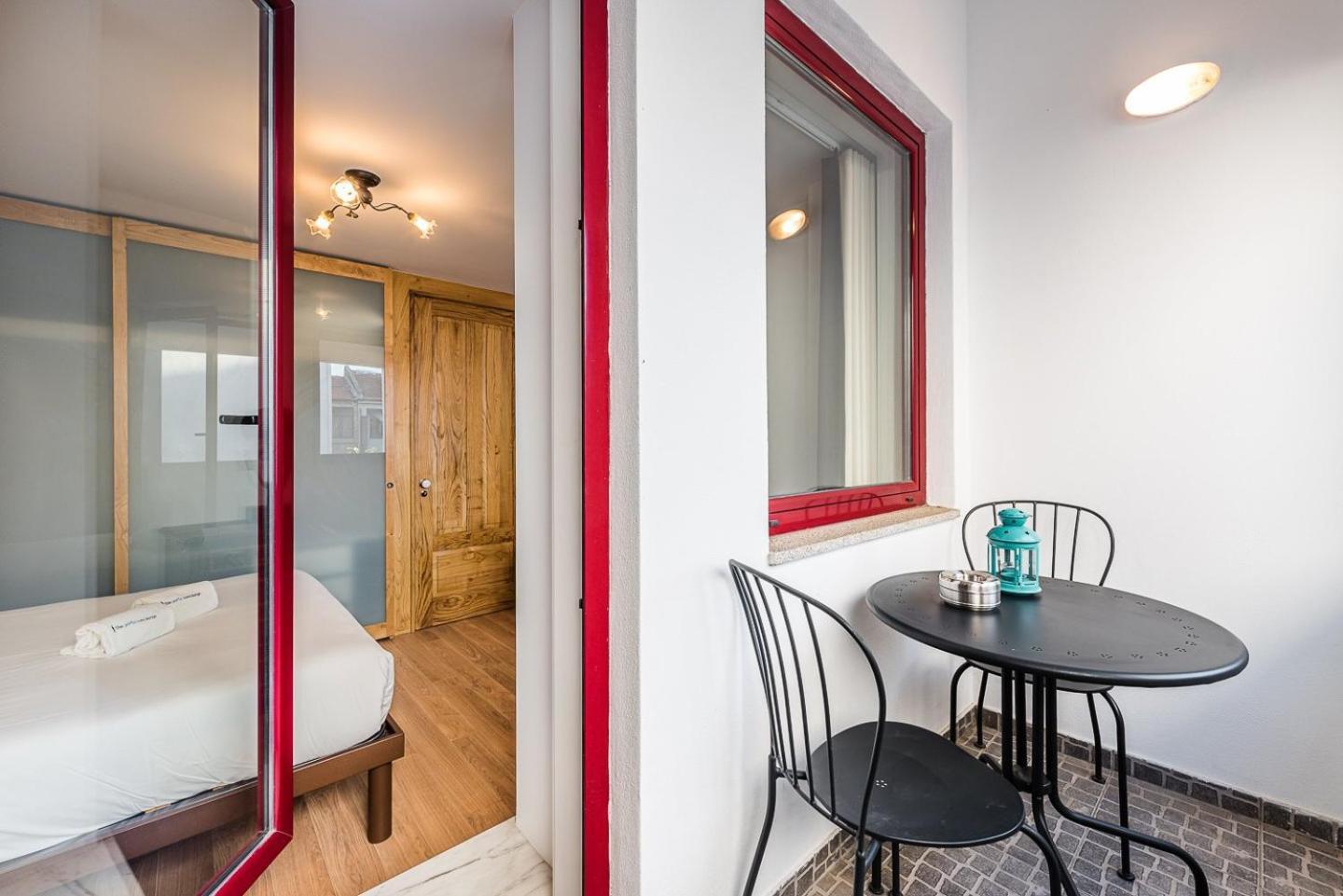 Guestready - Crayon Walls Apts Porto