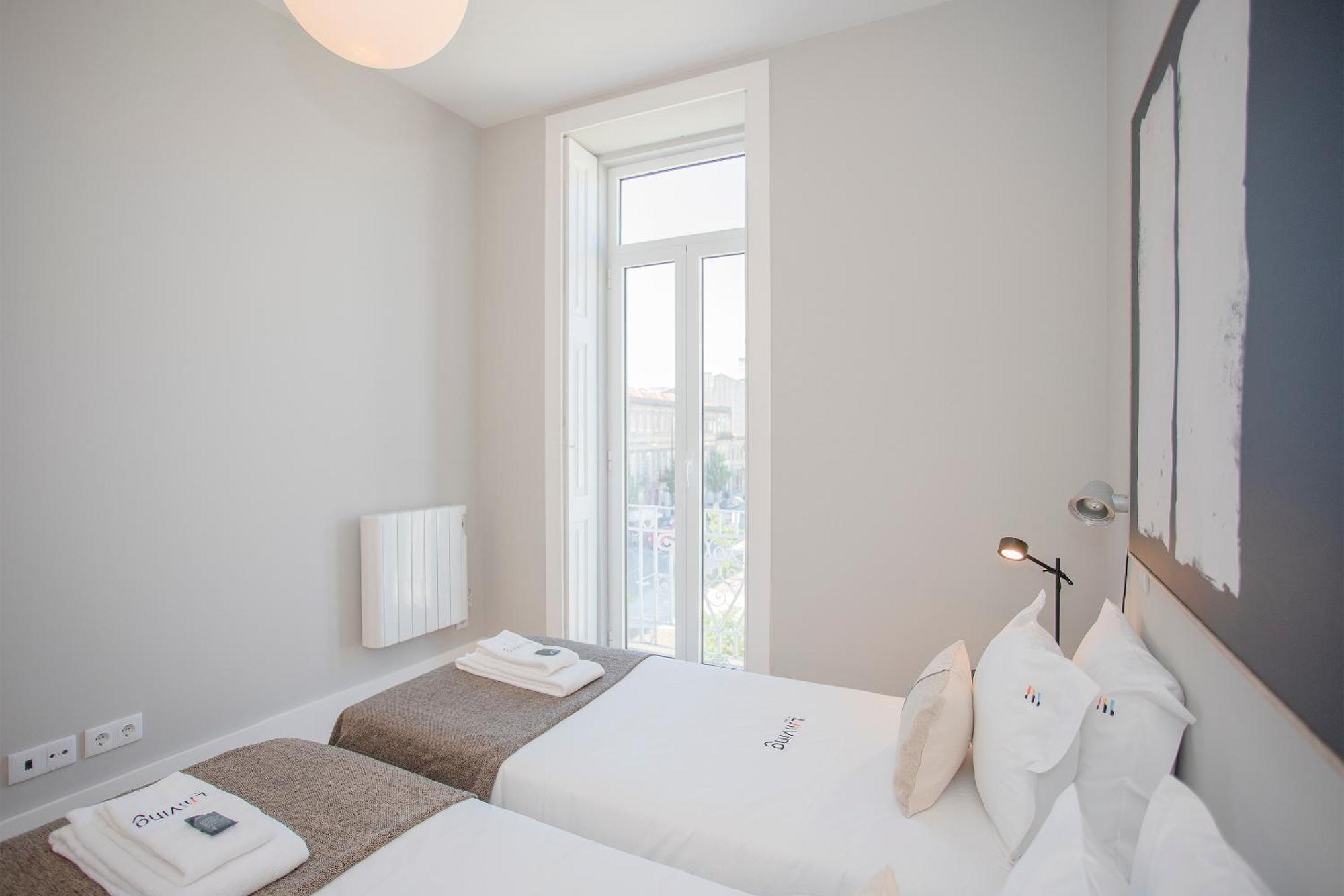 Liiiving In - Art Design Apartment *