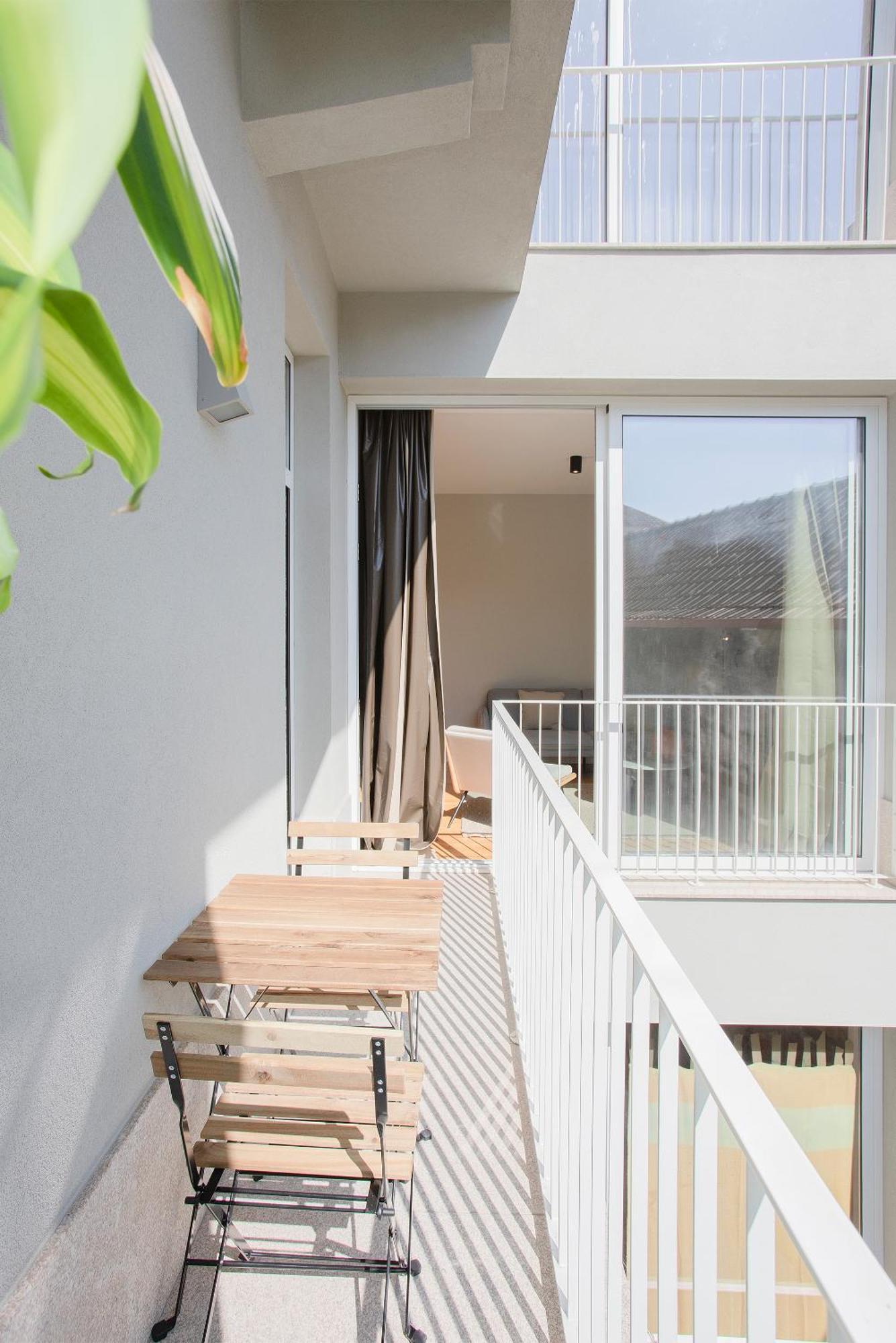 Liiiving In - Art Design Apartment Porto