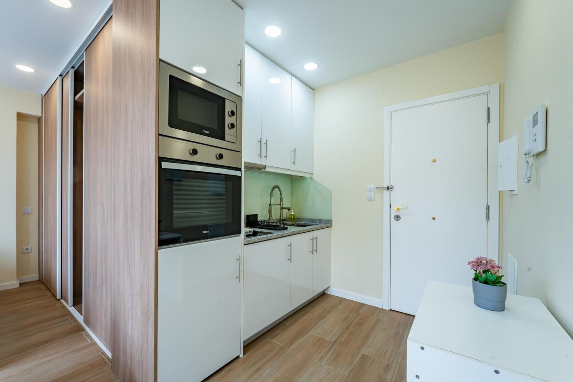 Close To Everything Your Blue Prm 2f Apartment
