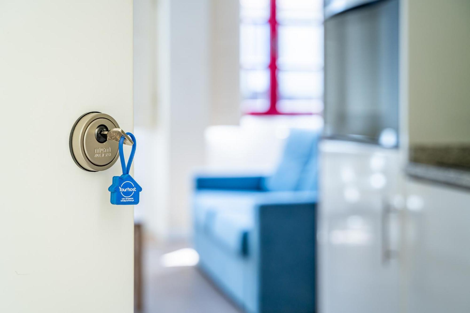Apartment Close To Everything Your Blue Prm 2f